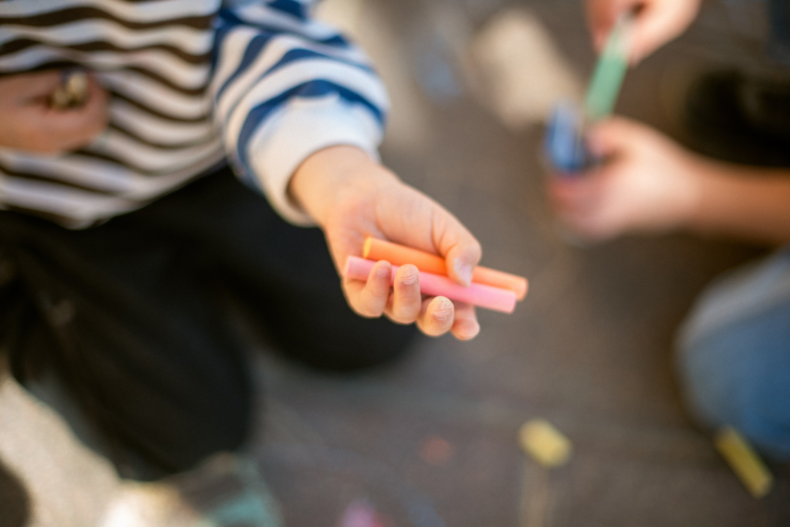 Солнечный день в Лес Кортс. Документальная семейная фотография в Барселоне и за её пределами
