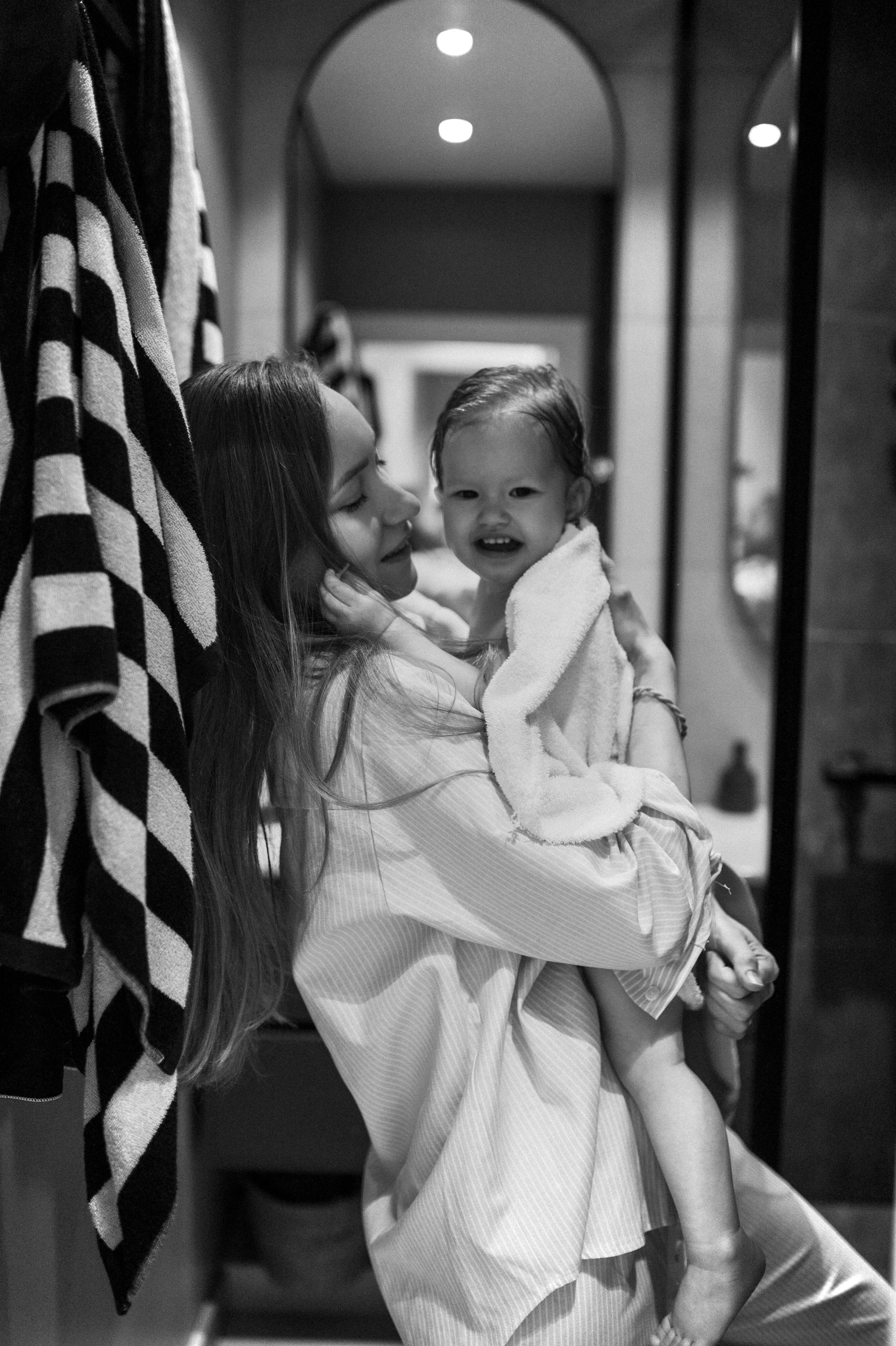 Даша и Варя дома. Семейный и свадебный lifestyle-фотограф в Москве Мария Петрова