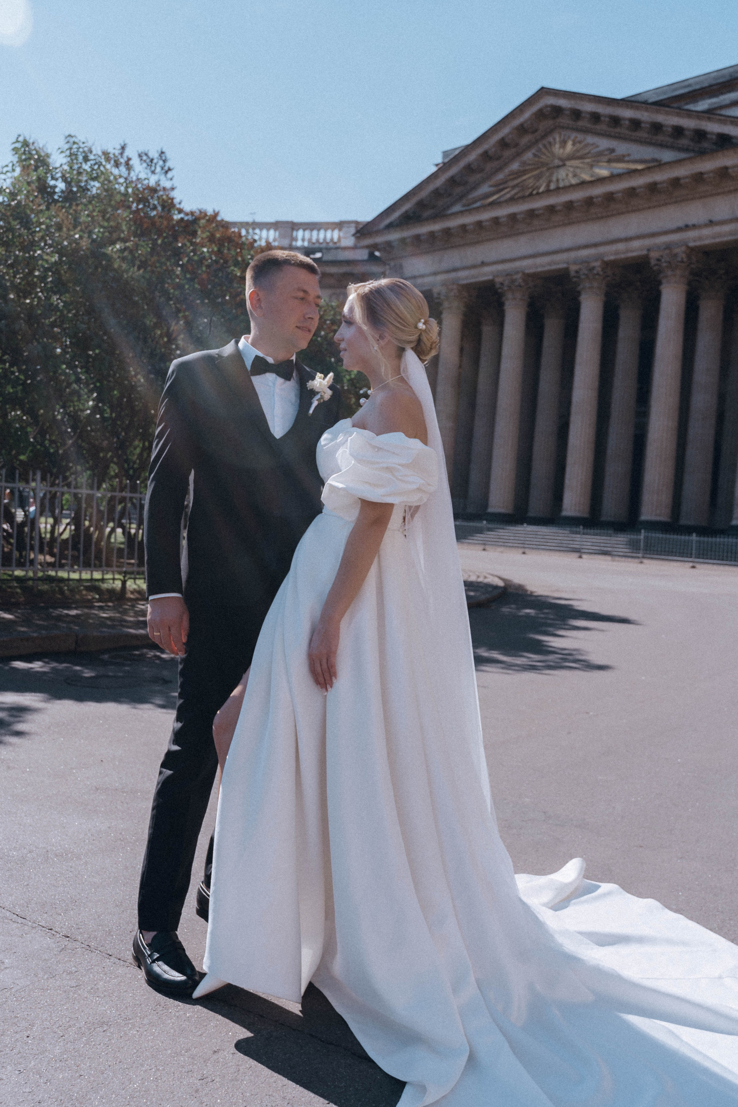 СВАДЕНБНАЯ СЬЕМКА НА КАТЕРЕ ПО КАНАЛАМ САНКТ-ПЕТЕРБУРГА И В АКВАТОРИИ НЕВЫ. Профессиональный фотограф, Санкт-Петербург — Виктория Богомолова