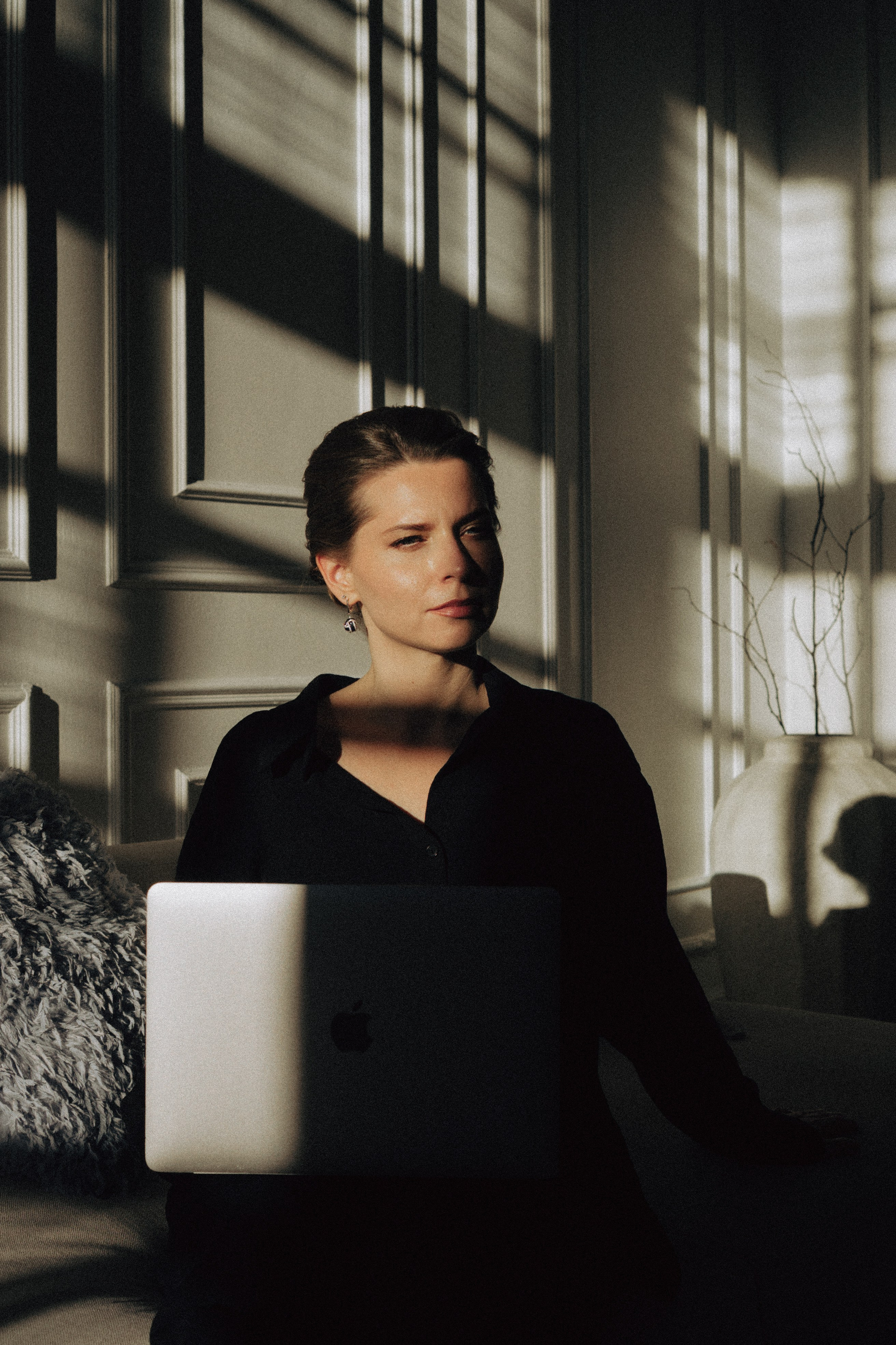 ФОТОСЕСИИЯ В СТУДИИ ДЛЯ ДЕВУШКИ ПСИХОЛОГА. Профессиональный фотограф, Санкт-Петербург — Виктория Богомолова