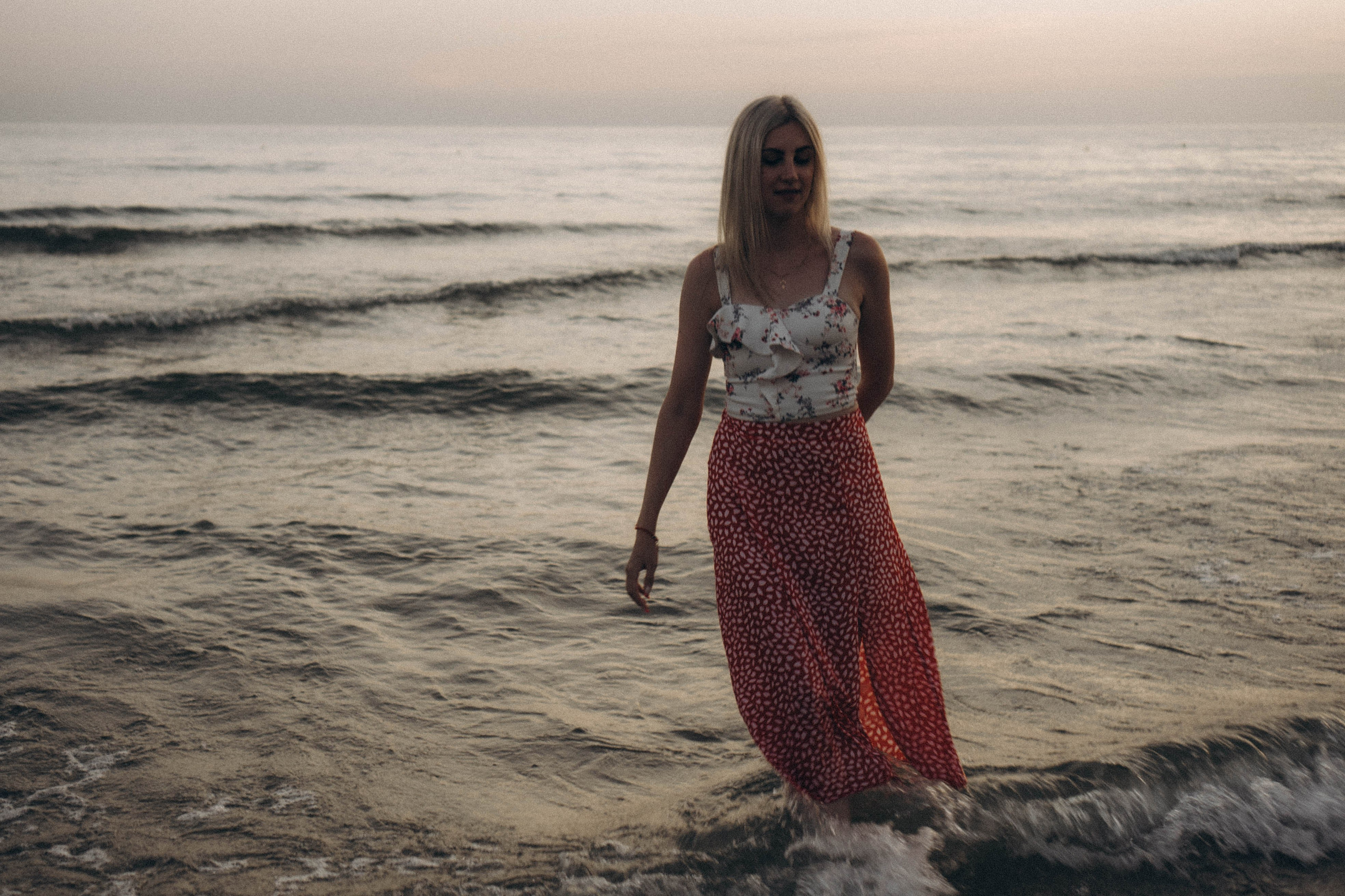 Июльский вечер на берегу черного моря. Профессиональный фотограф, Санкт-Петербург — Виктория Богомолова