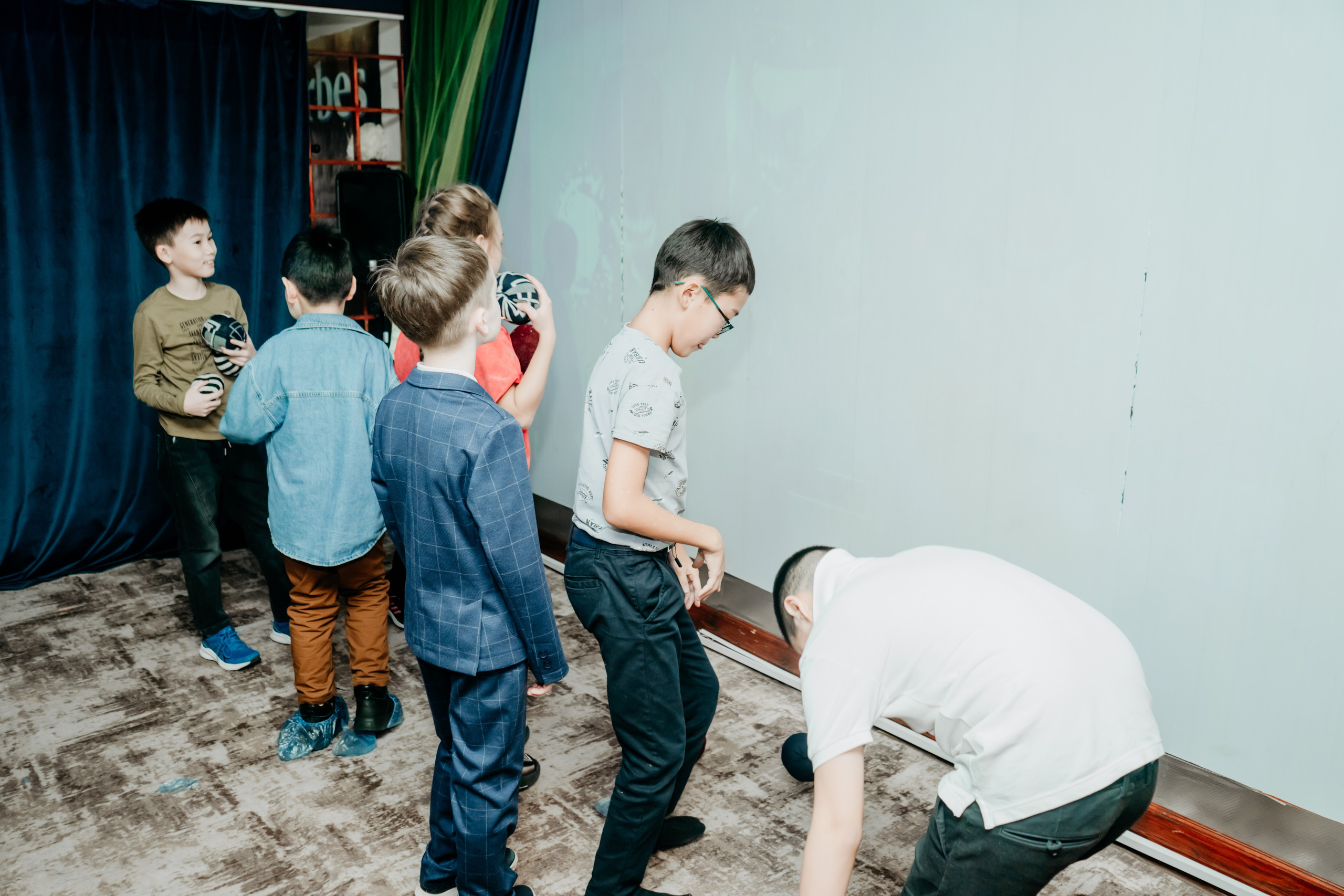 Детский фотограф в Улан-Удэ. сьемка утренников, школьных выпускных и детских праздников. Фотограф в Улан-Удэ. Свадебный фотограф в Улан-Удэ