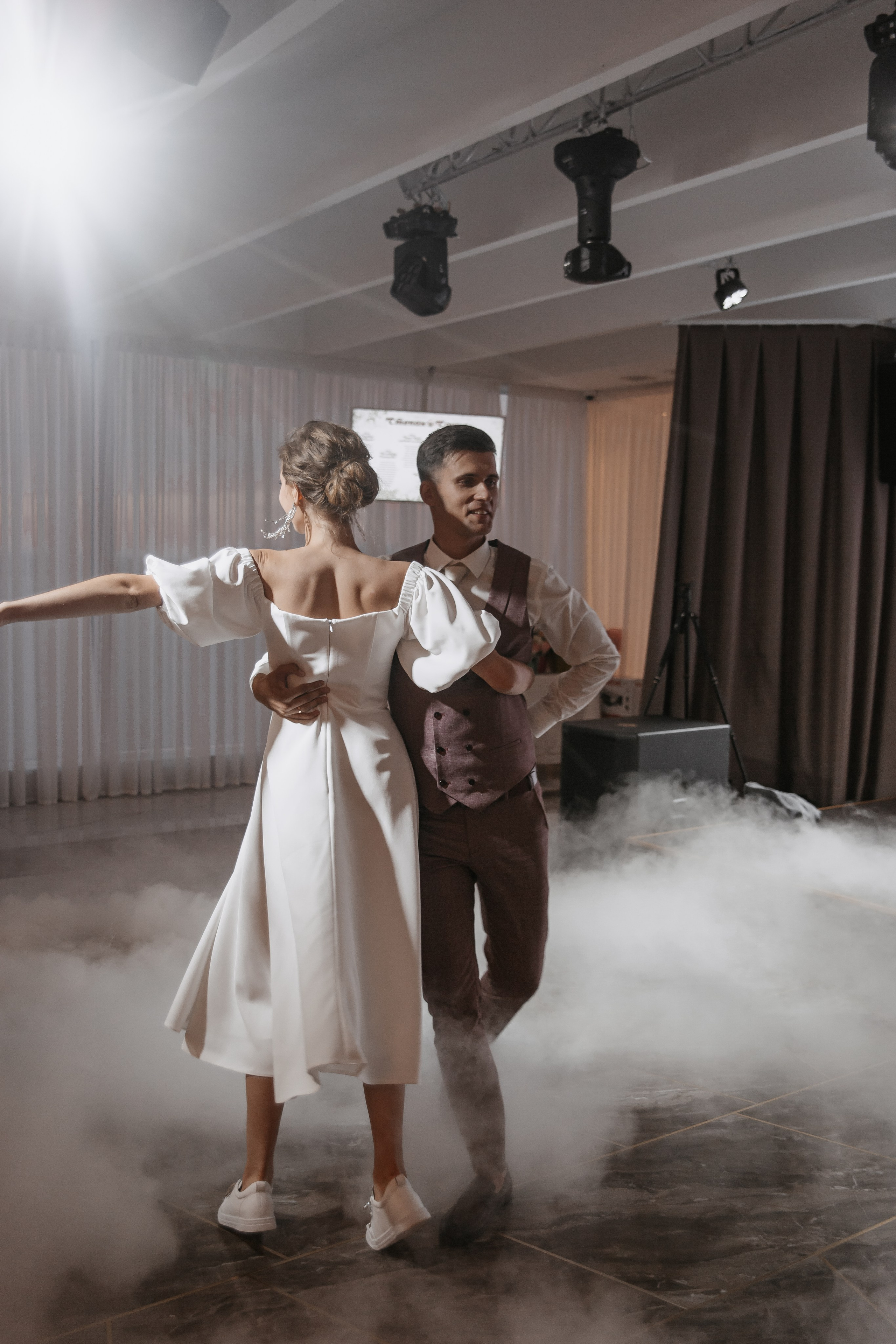 Соня и Степа. Виноградники Севастополя. Свадебный фотограф Наталья Балутутина. Россия-Европа-Мир