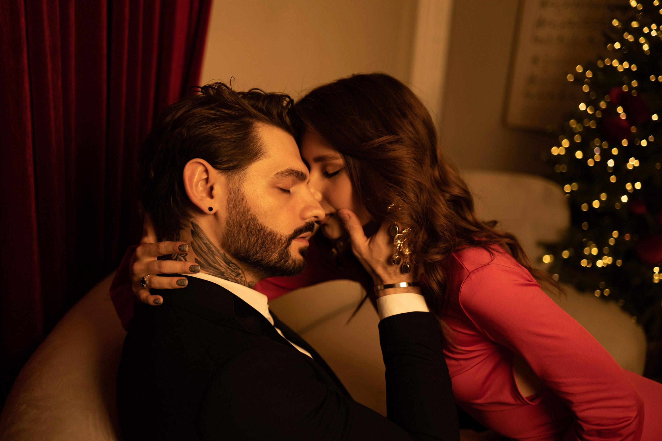 Новогодняя Love story. Фотограф Арина Шмакова