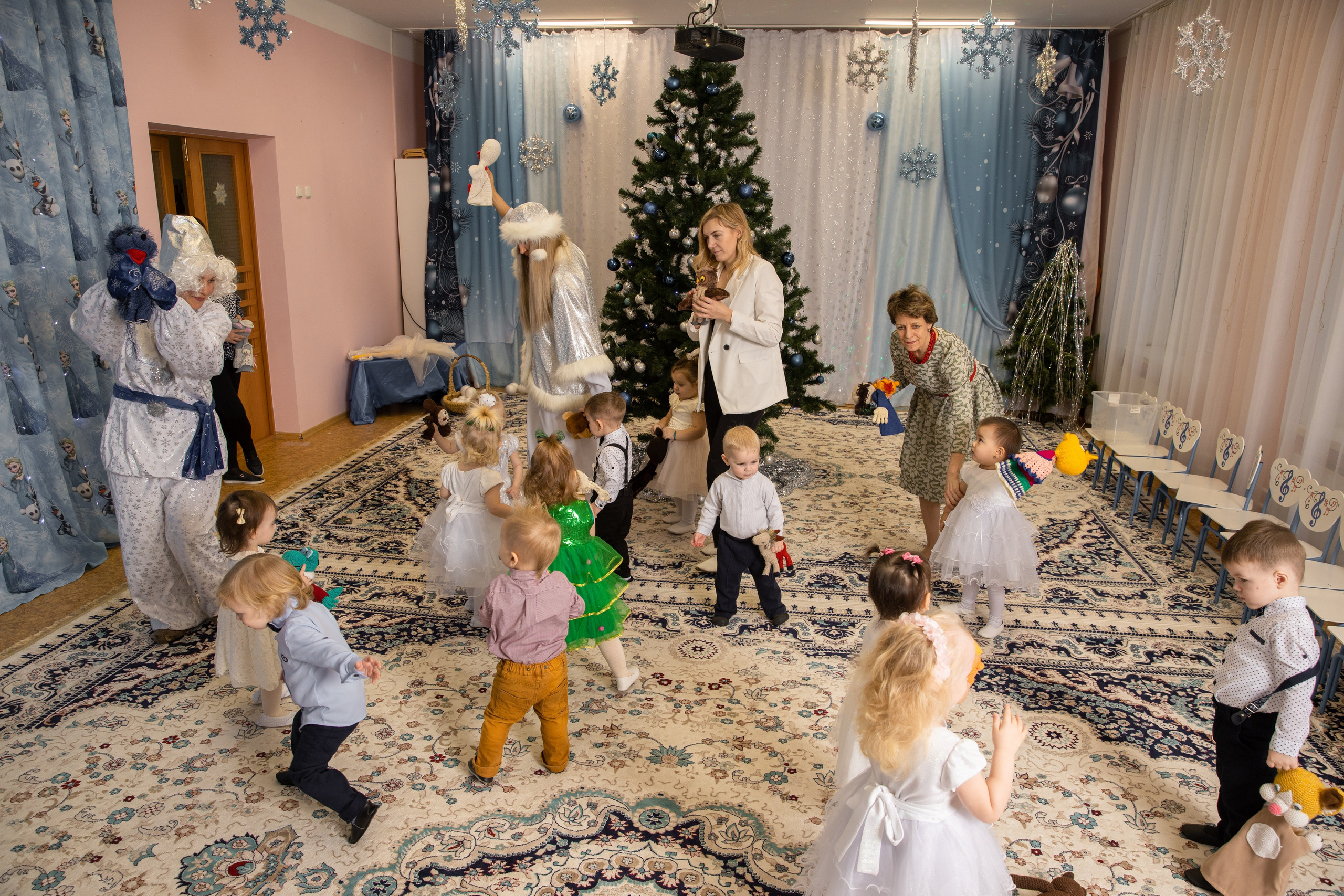 Новогодний утренник Успех. Фотограф в Железнодорожном и Балашихе