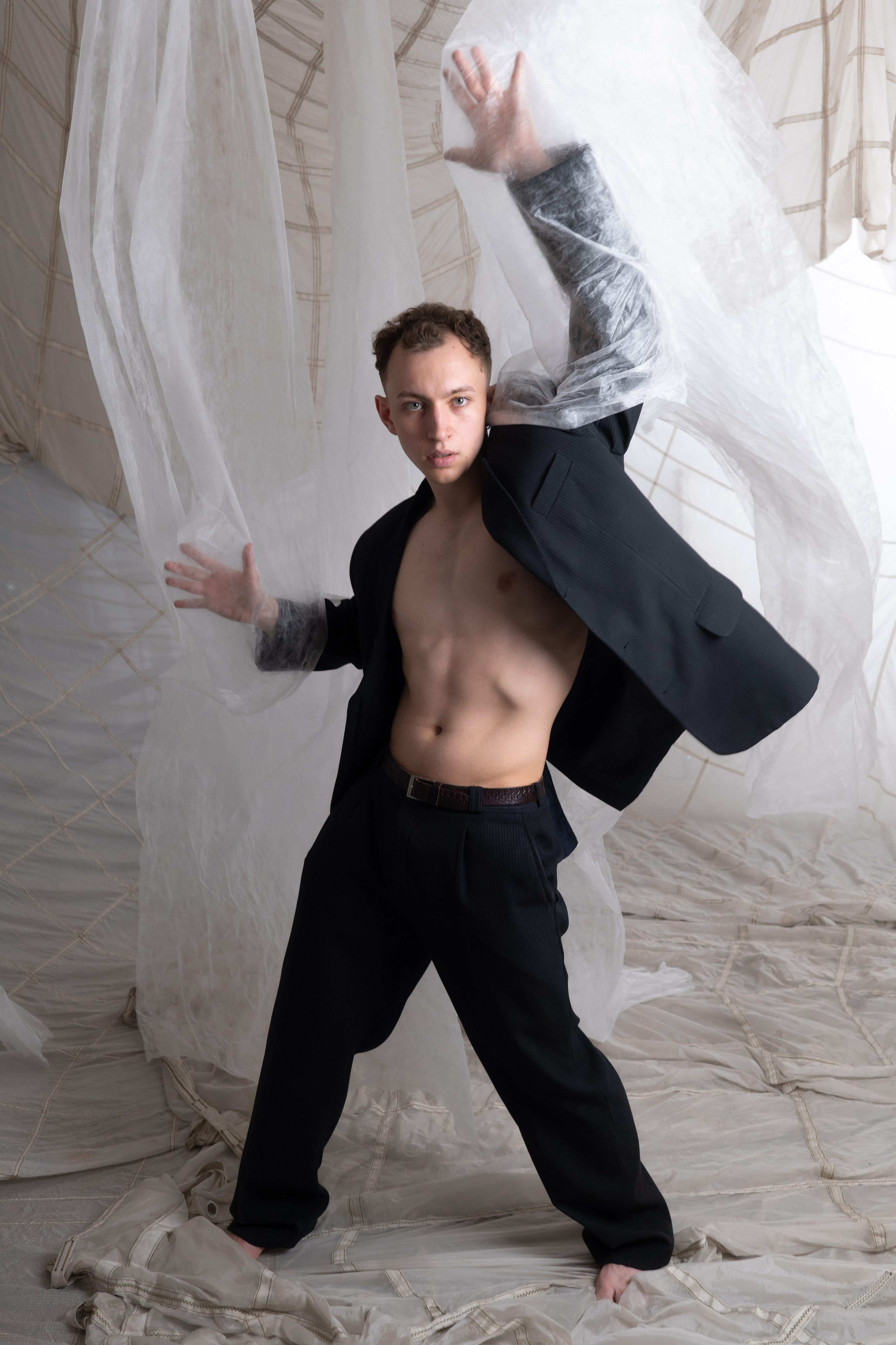 Локация 223 с Николаем. Фотосессия в Спб в студии, фотограф Панютина Марина