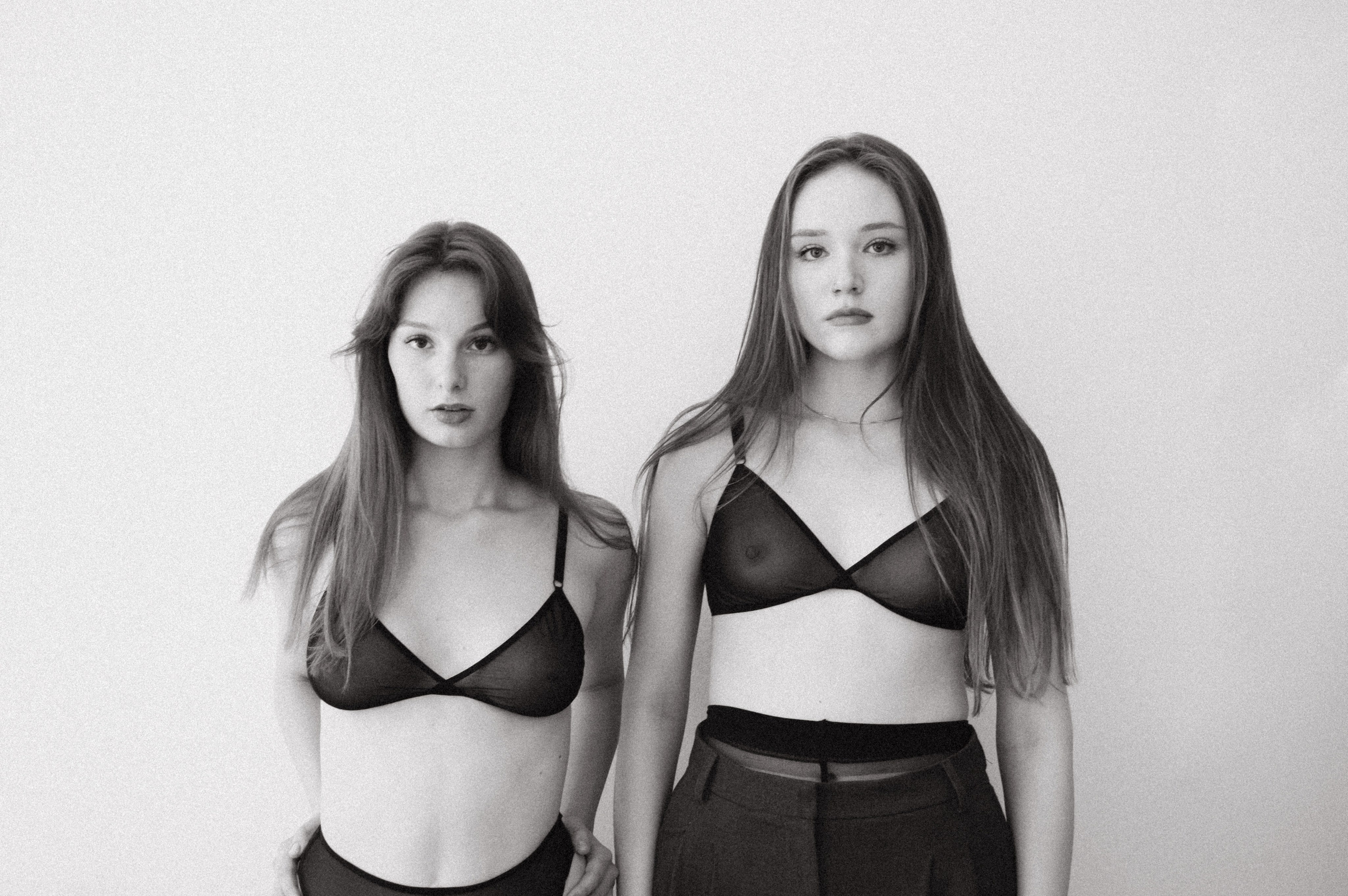 Парижская атмосфера для подруг. Фотограф Анастасия Лощакова в Москве