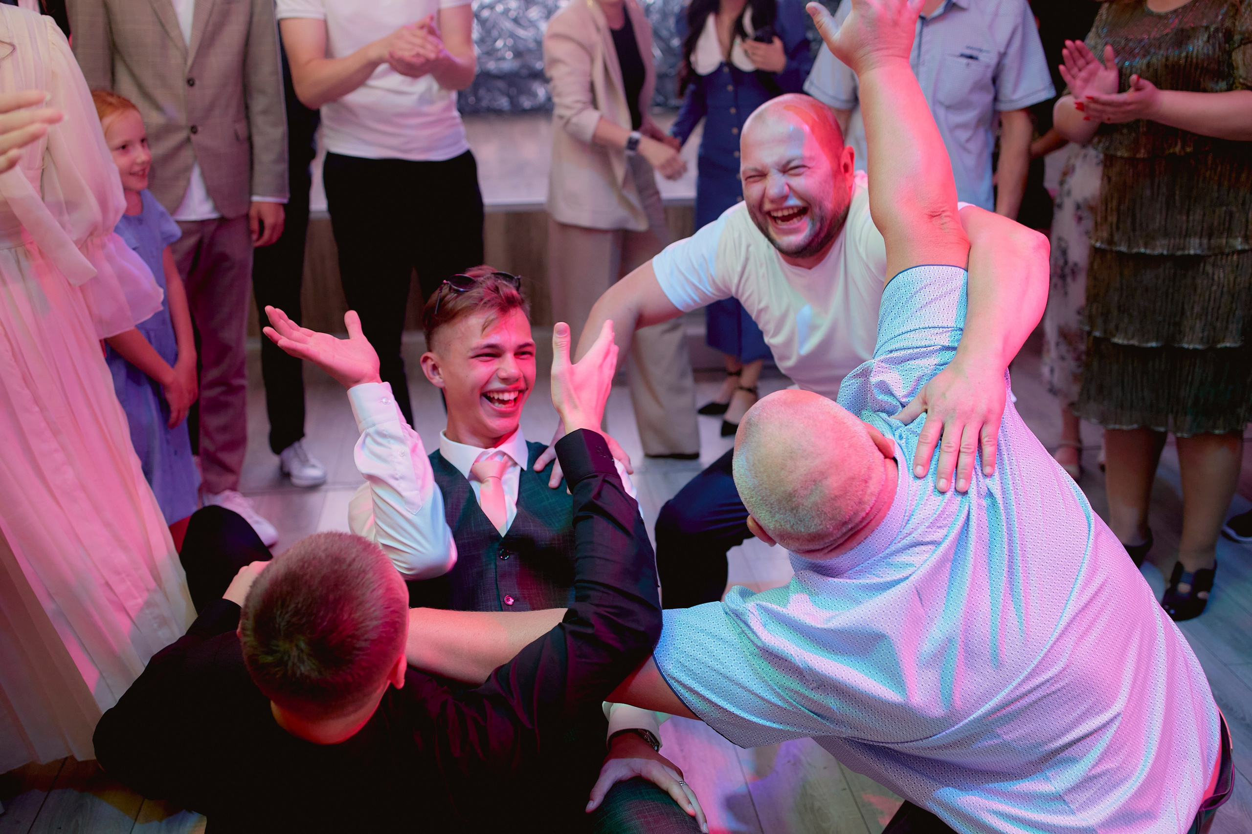 Школа № 134 (выпускной 2023). Фотограф Иван Кузьмин на любое Ваше мероприятие