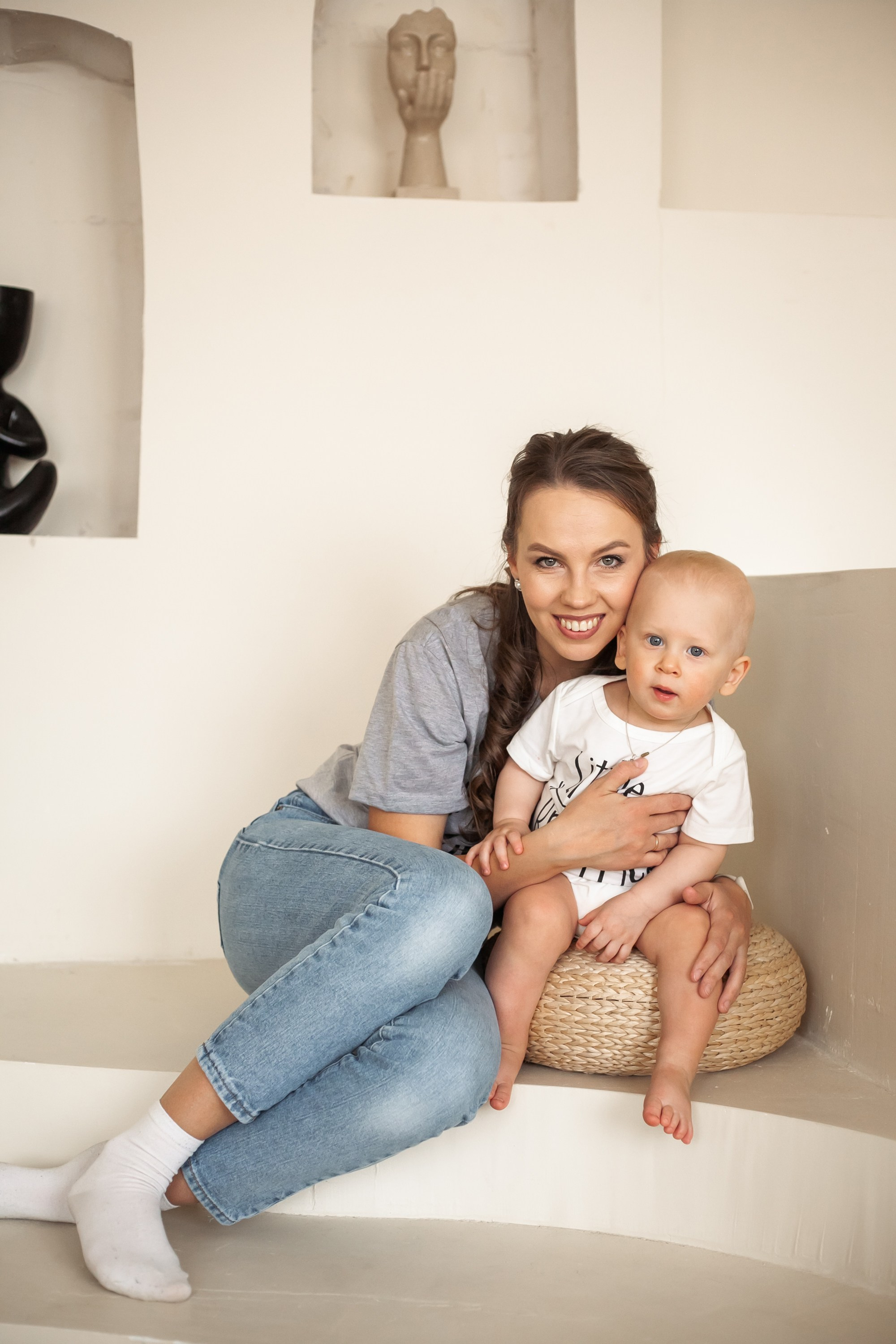 В студии. Фотограф Оксана Мамукаева г. Владикавказ