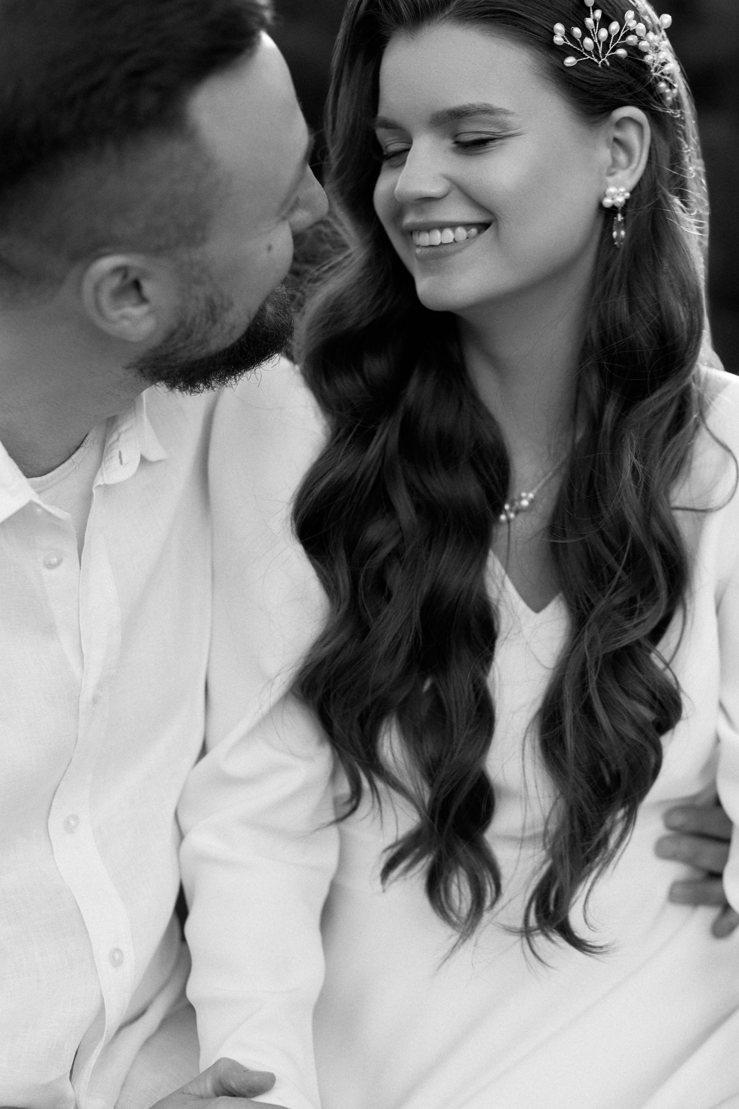 Летняя свадебная фотосессия на Чернышевской. Сестры Карабаза. Фотографы и ретушеры в Москве и Санкт-Петербурге