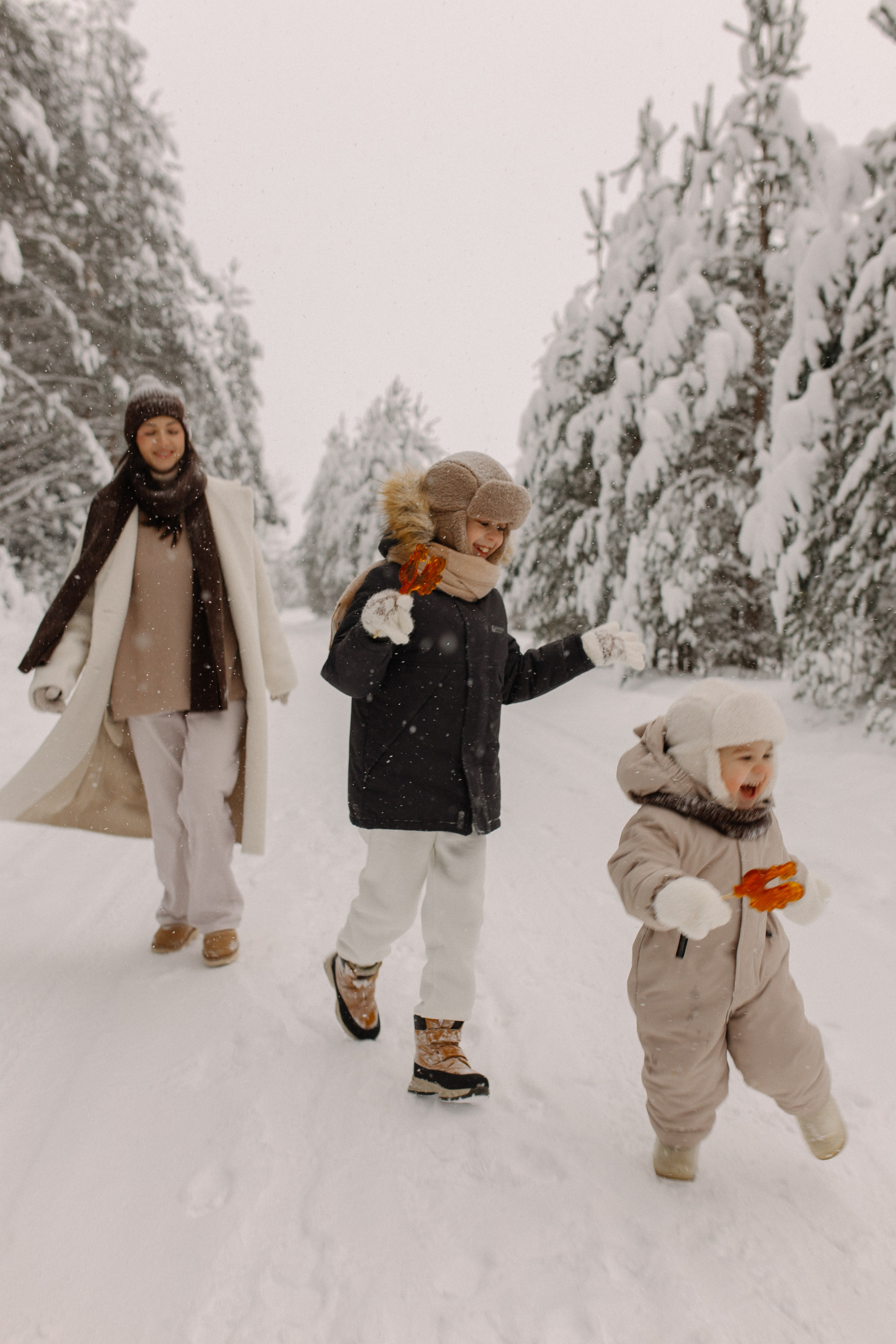 Алёна, Лёша и Миша. Семейный фотограф Тихвин, Санкт-Петербург и ЛО