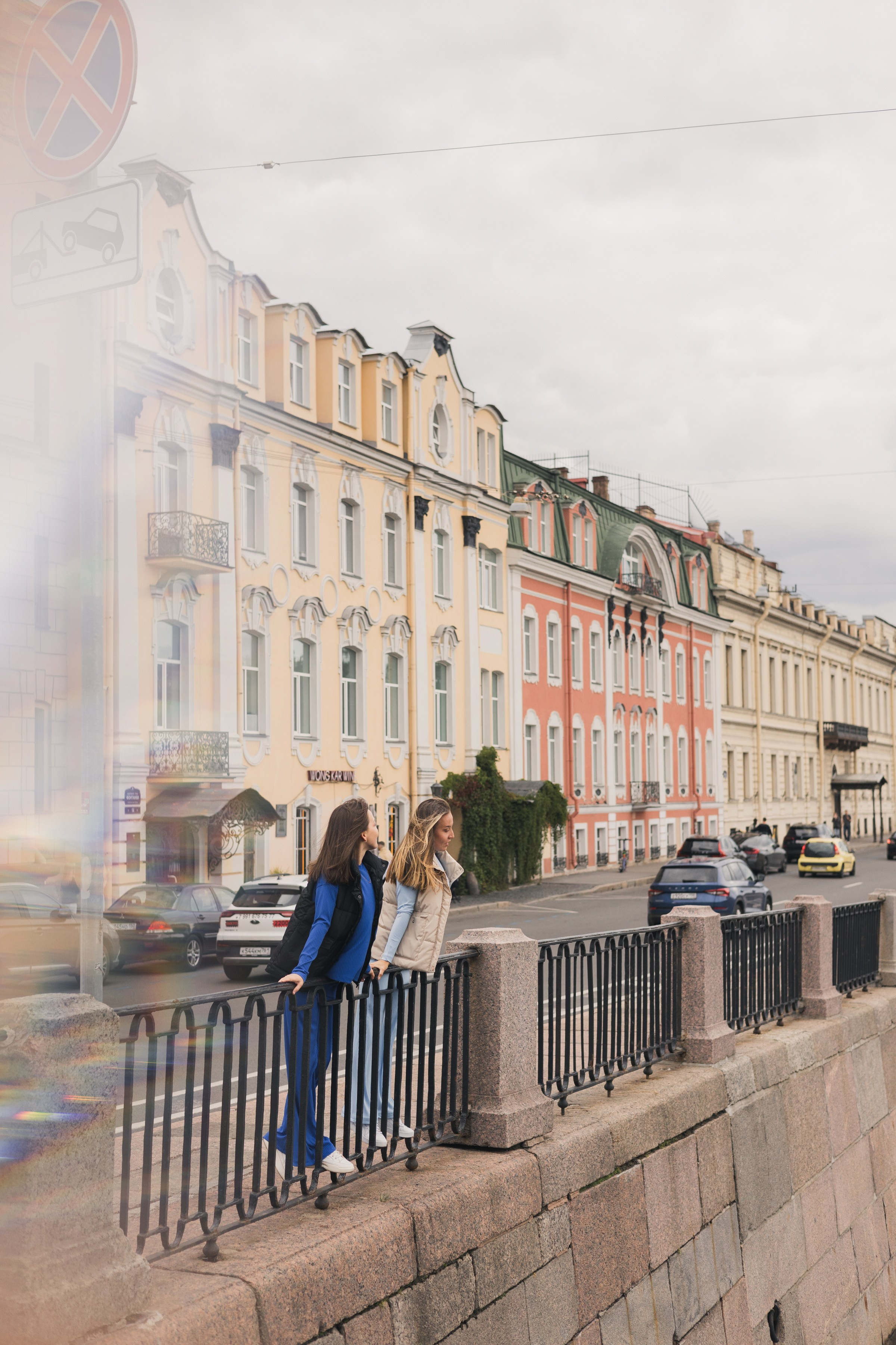 Сестры. Портретный фотограф СПб, женский фотограф, минимализм и эстетика