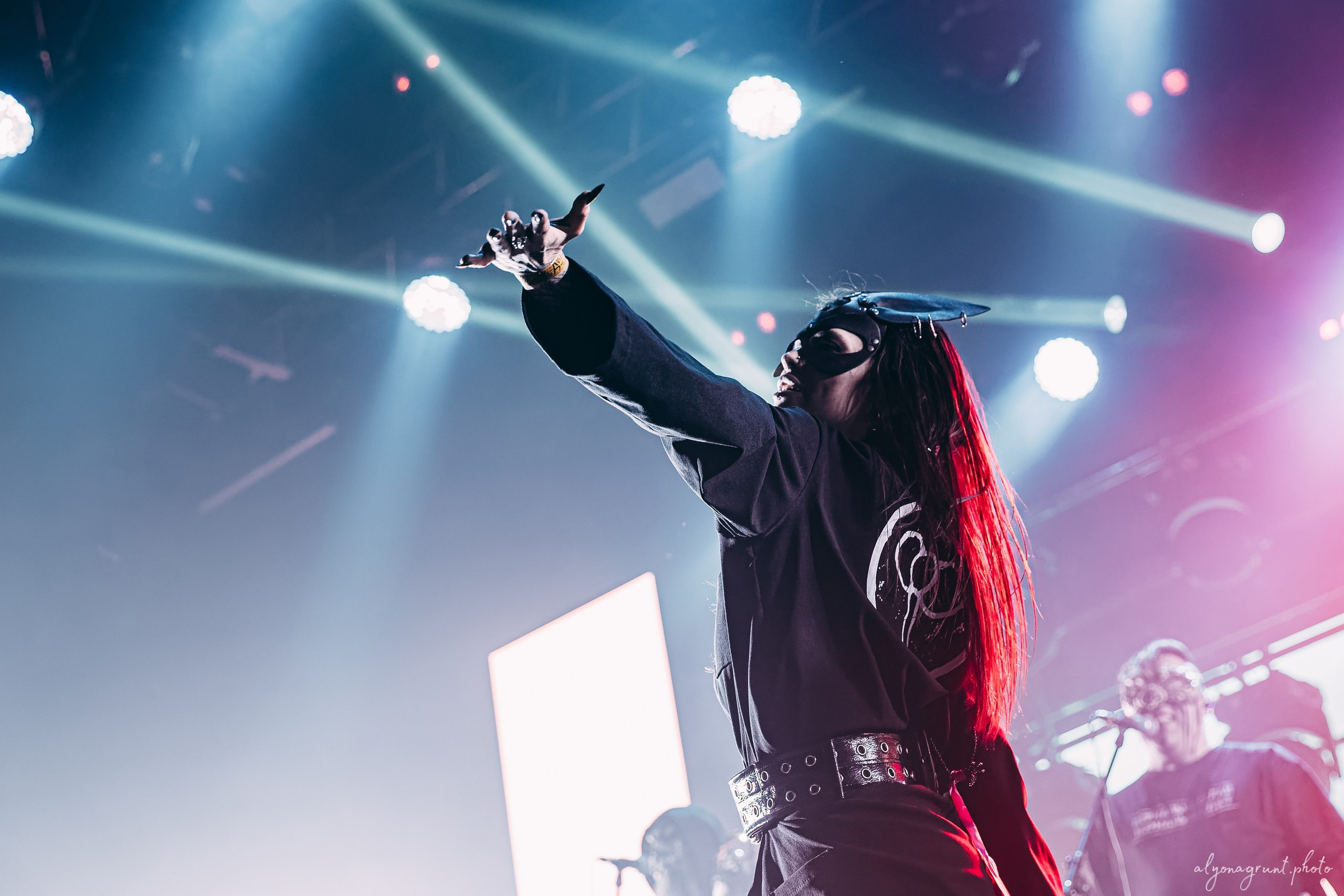 Пневмослон, фоторепортаж СПб, A2,17.10.2025. Алена Адрианова: фотограф в Санкт-Петербурге