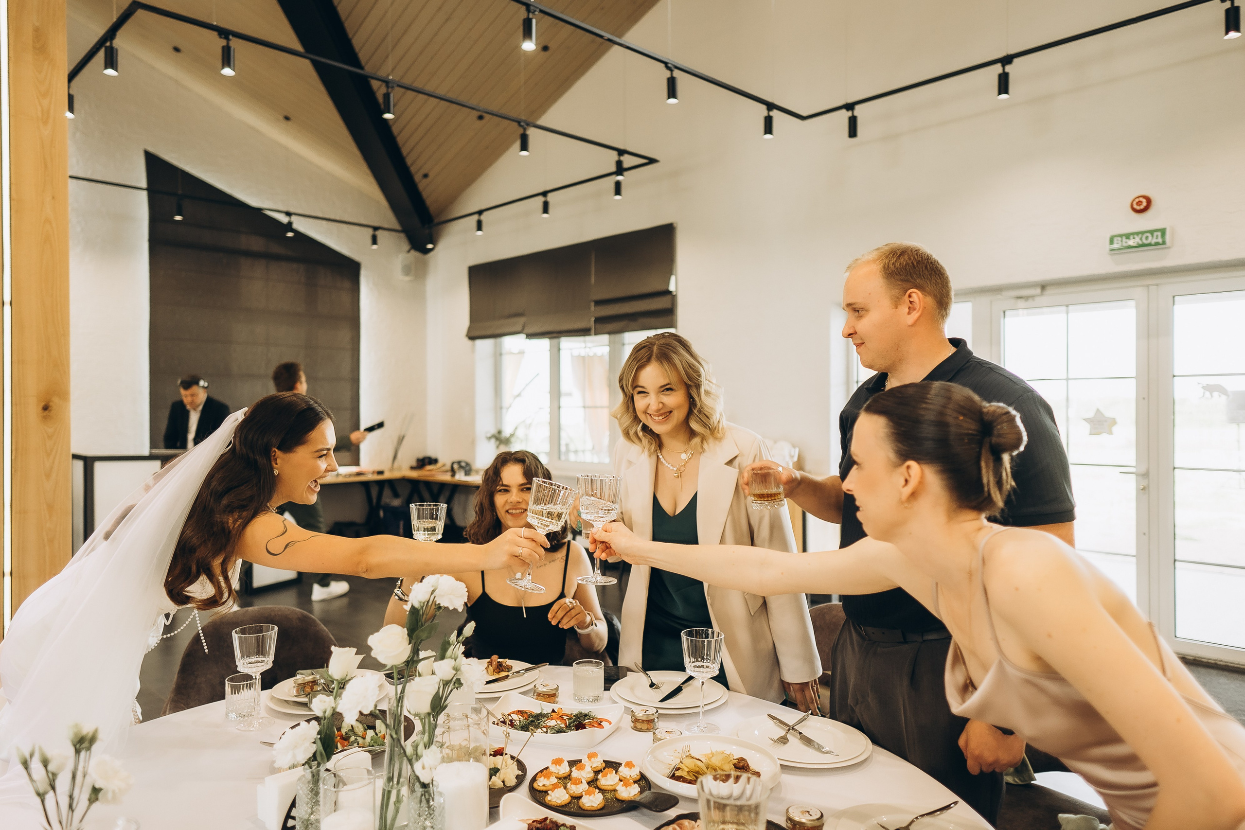 Выездная регистрация+банкет. Фотограф ПИТЕР СПБ Надежда Баранова