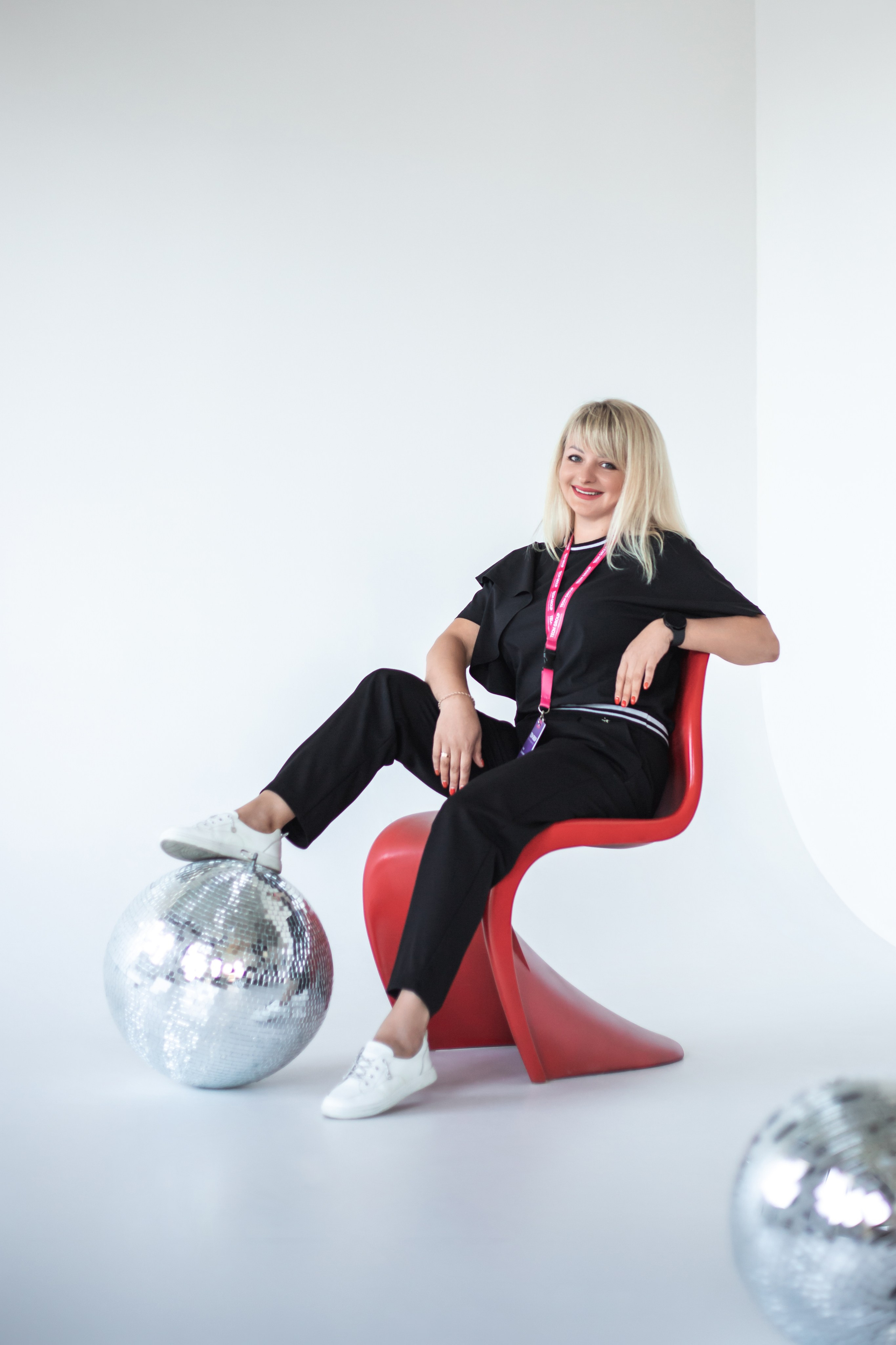 TEON Group_бизнес-портрет сотрудников. Фотограф Воронеж, Новая Усмань Мария Бублик