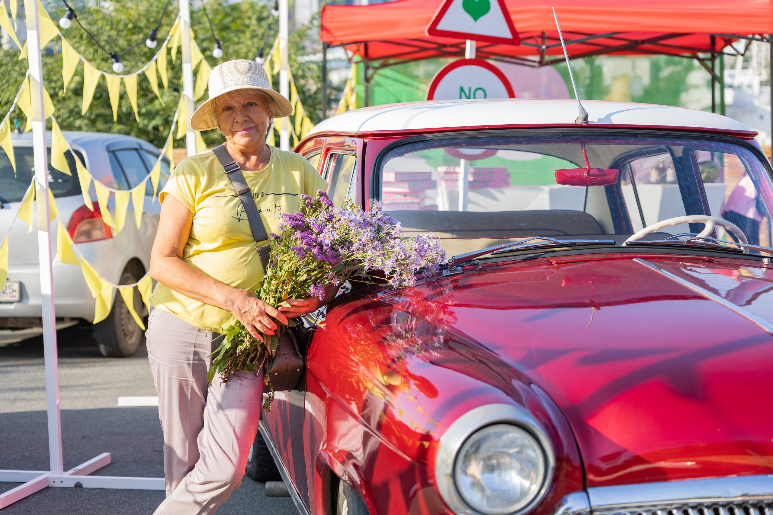 ZAZA. Выпускные альбомы во Владивостоке