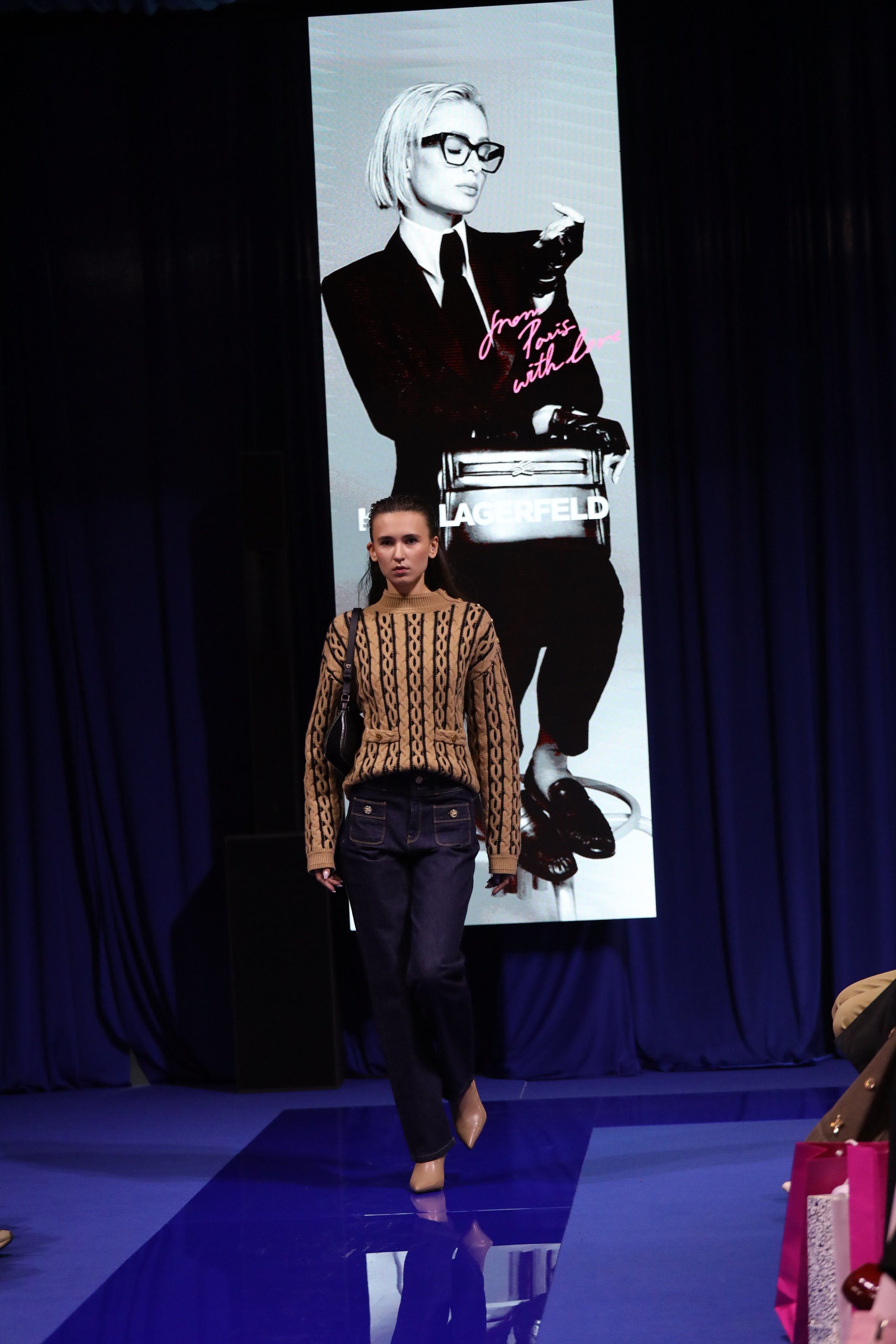 Показы на неделе моды Sokolov Fashion Week (октябрь 2025). Репортажный и портретный фотограф в Москве Рина Серёгина