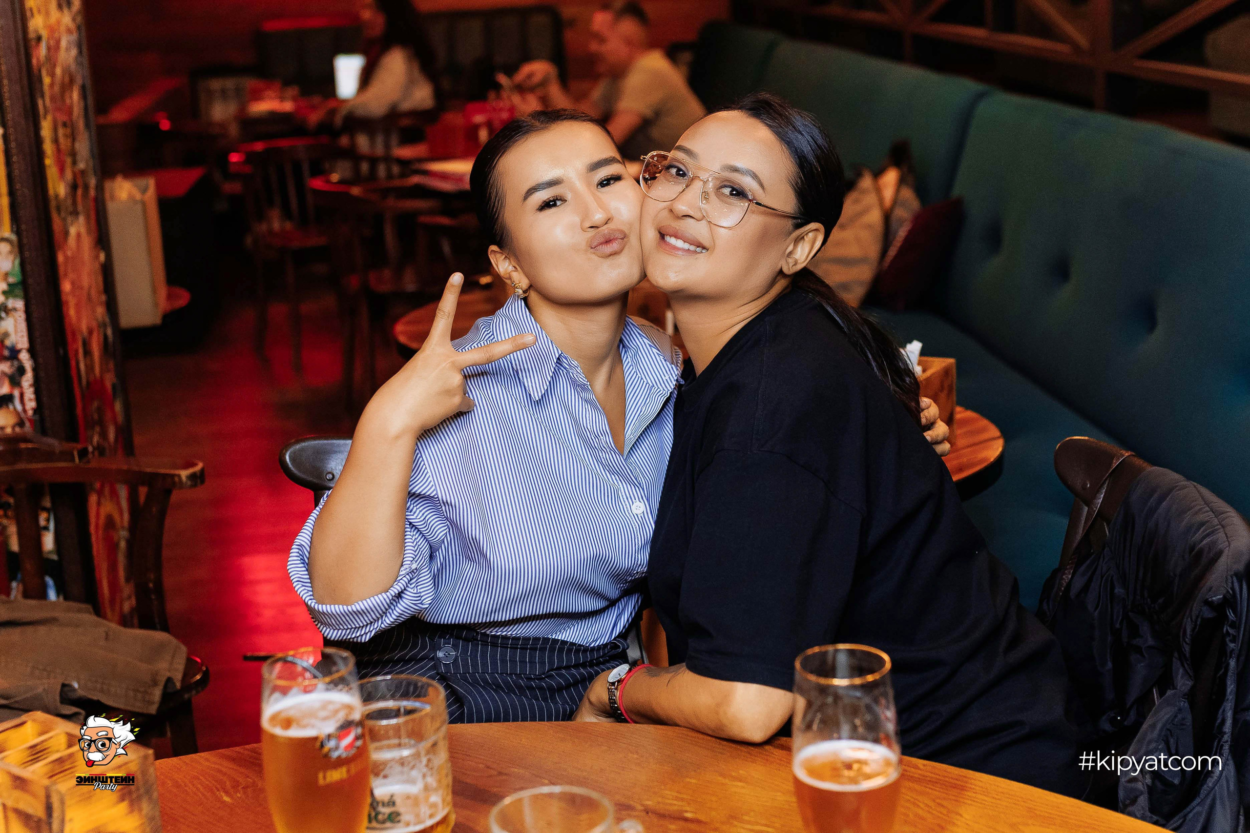 Эйнштейн Party