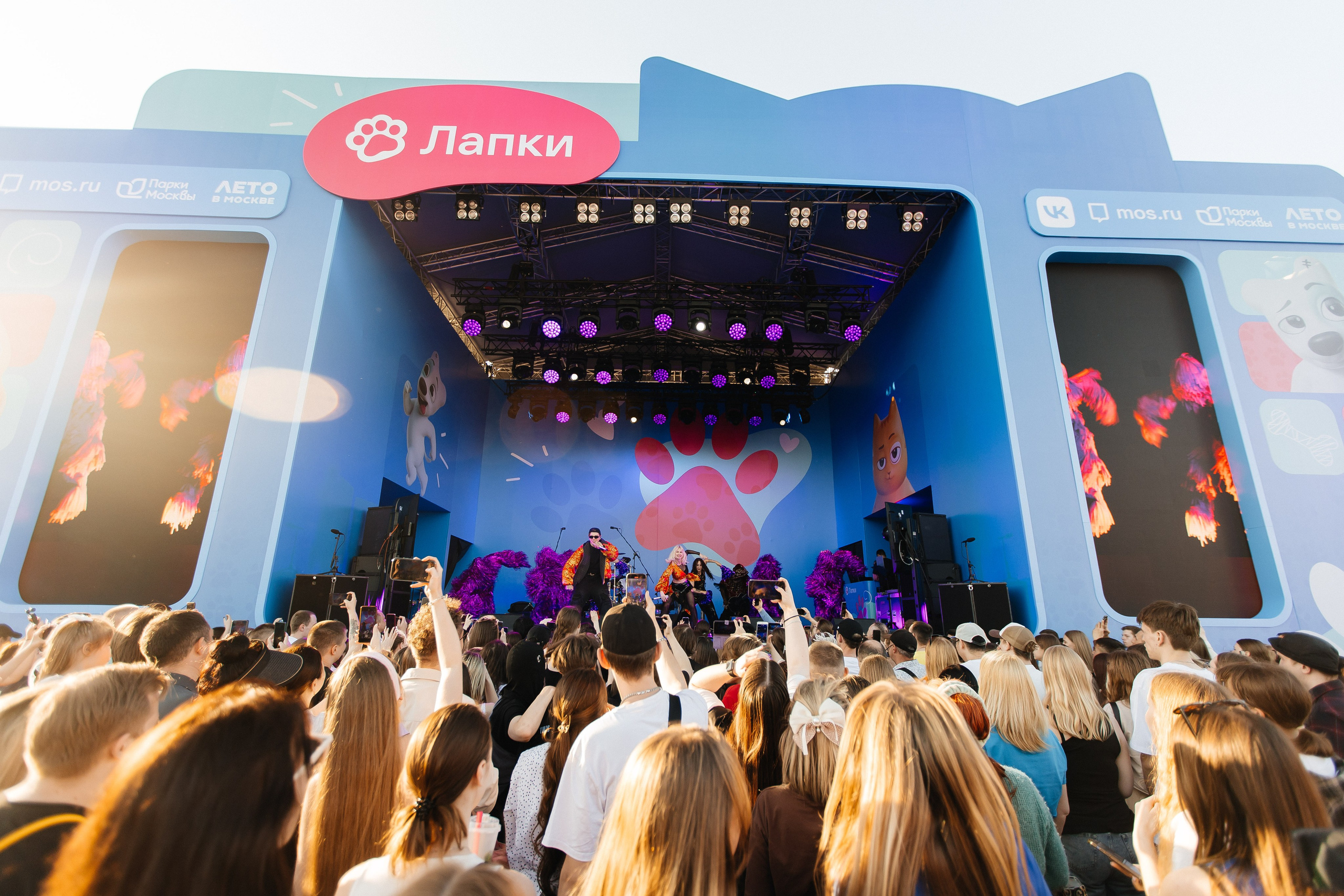 ФЕСТИВАЛЬ VK «ЛАПКИ» | 2025, МОСКВА. Five Media — репортажный фотограф Москва | Мск