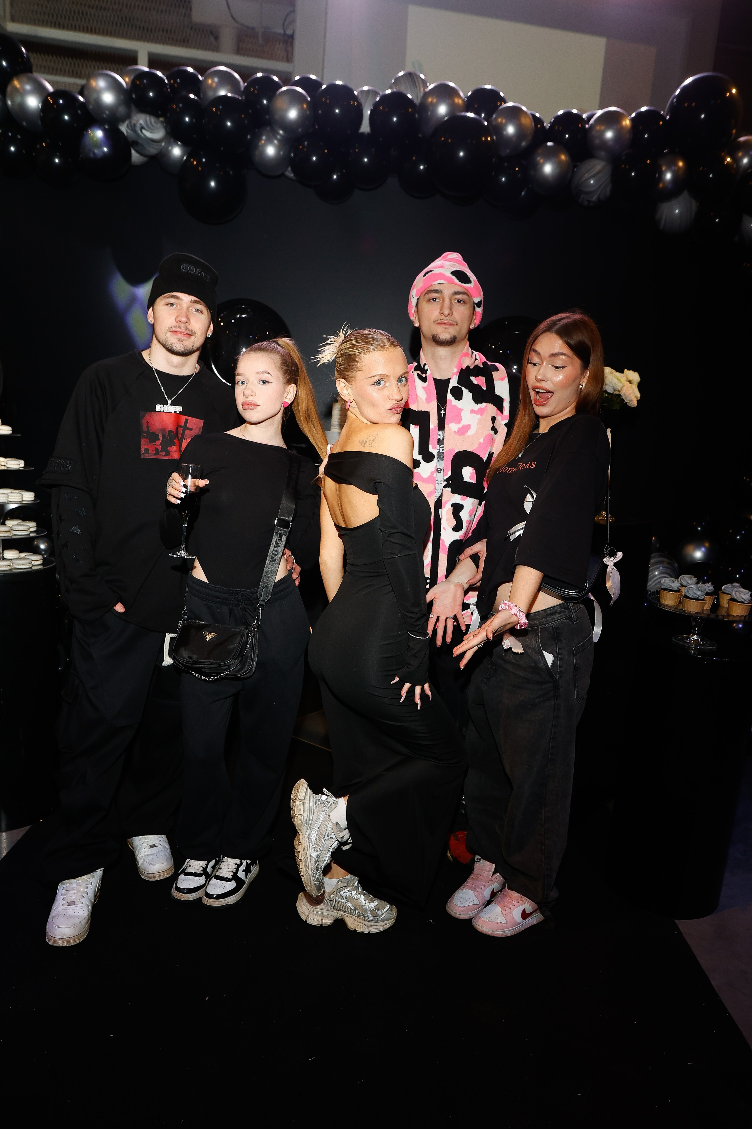 GENDER PARTY АНИ ВОРОНКОВОЙ И ПАШИ PA.NIKSS. Nikolskayasecular