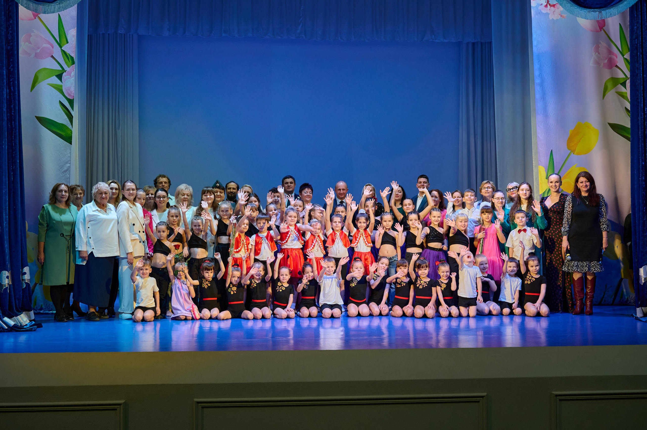 День матери. Марьина роща. Жизнь курорта Кабардинка в фотографиях