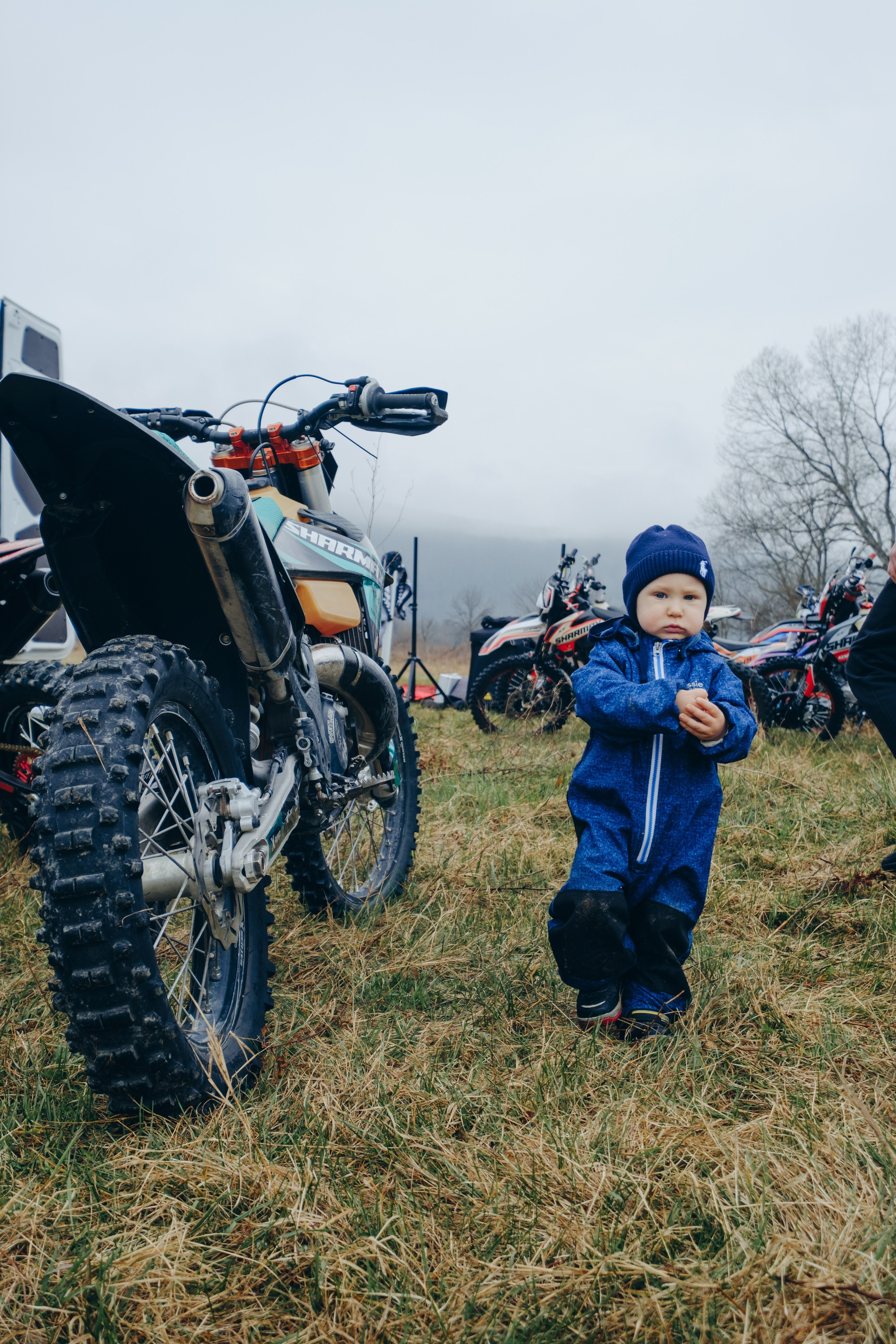 Эндуро Фест от Shamax Motors (Краснодар). Свадебный фотограф Денис Ожигин в Краснодаре и крае. Эмоциональная и стильная съемка вашего дня