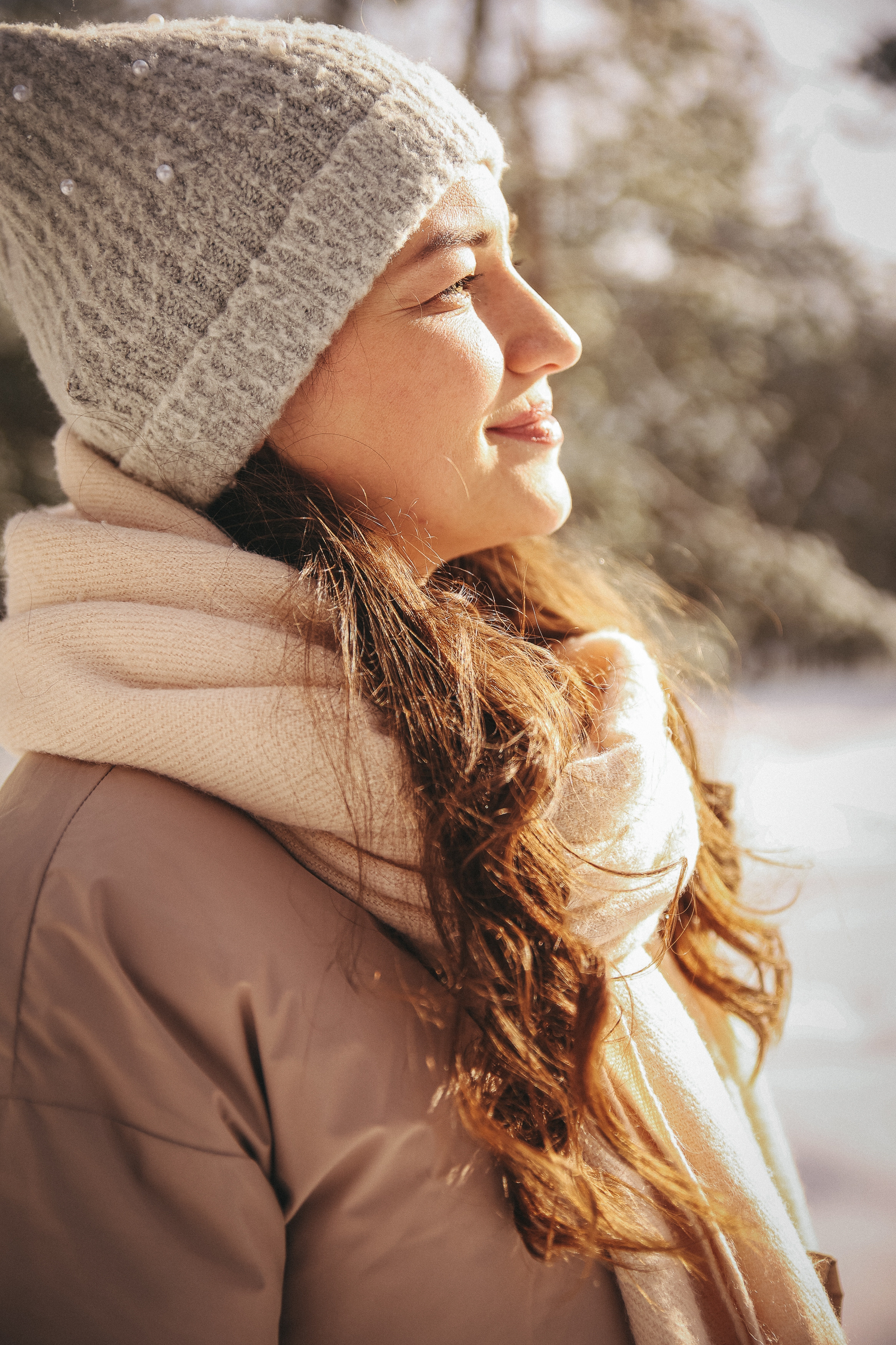 Зимняя прогулка с чемоданом. Катя и Марк. Фотограф Владимир Москва