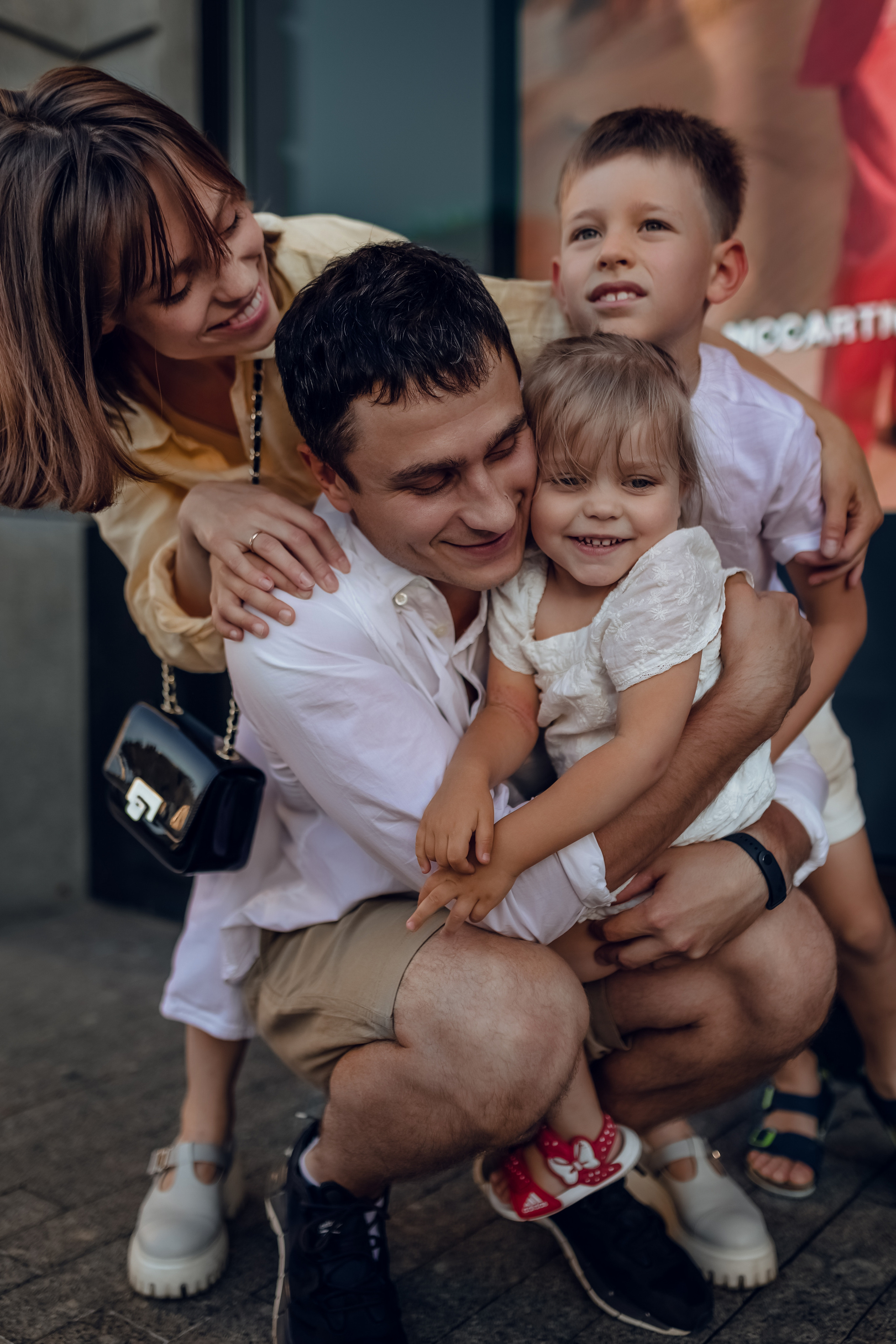Семейная городская прогулка. Фотограф Владимир Москва