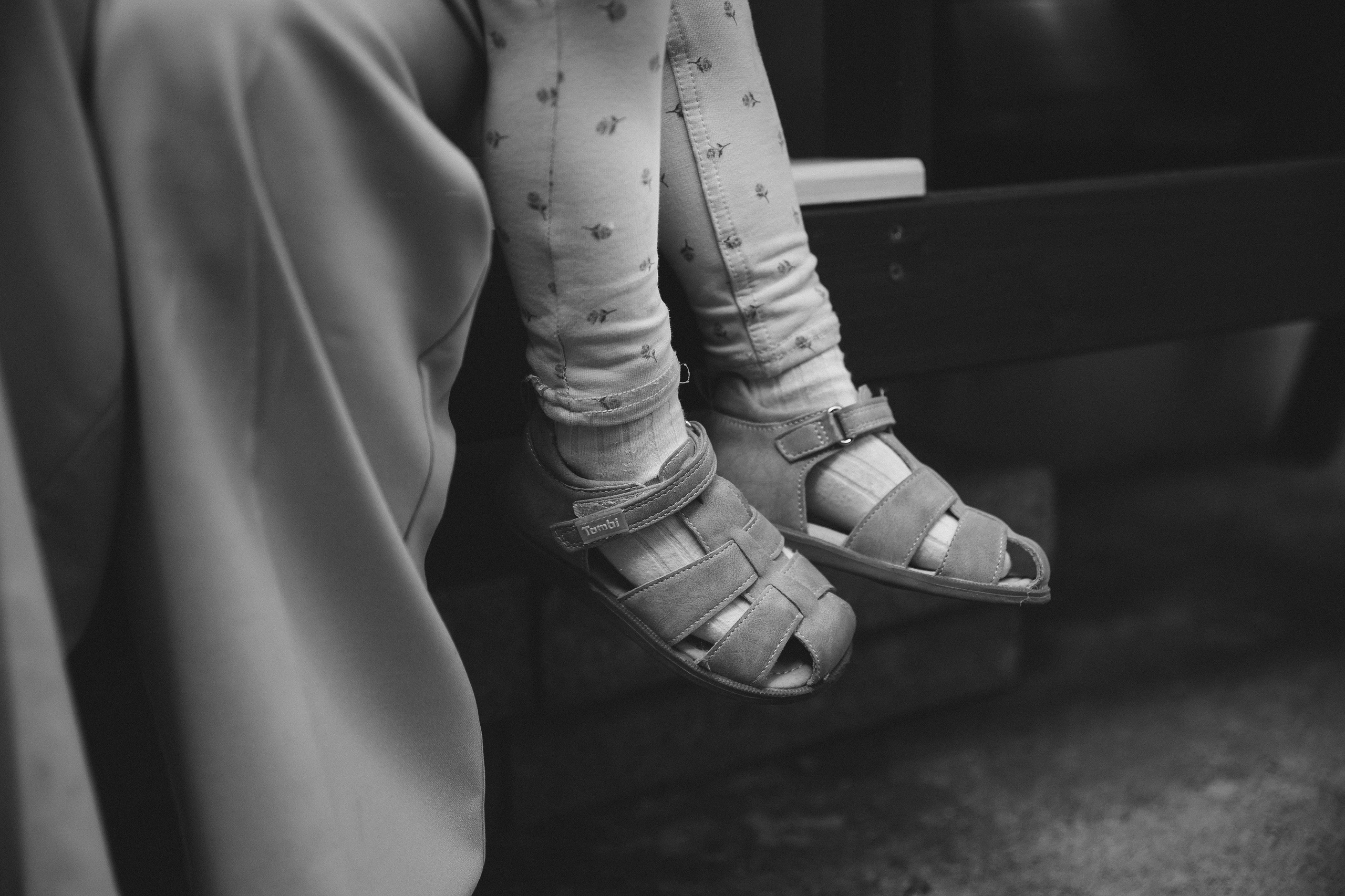 Семейная фотосессия в Москве фотосессия в городе мама и дочка. Фотограф Владимир Москва