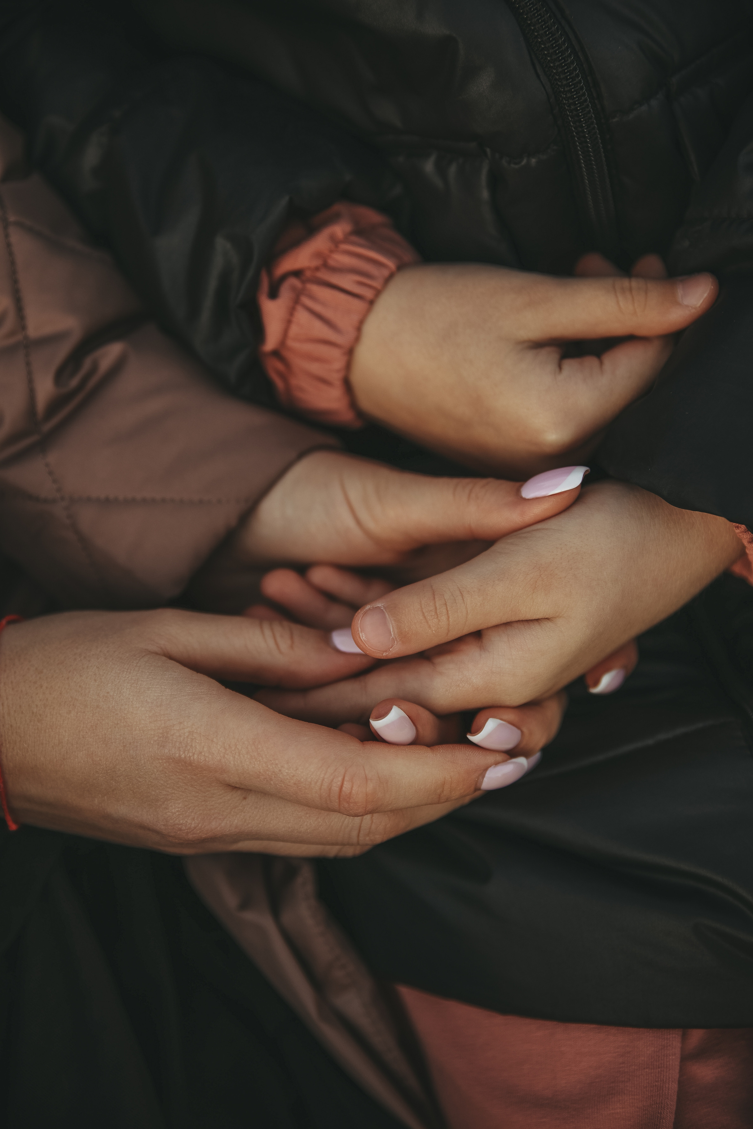Семейная фотосессия во Владимире фотосессия в городе мама и дочка. Фотограф Владимир Москва