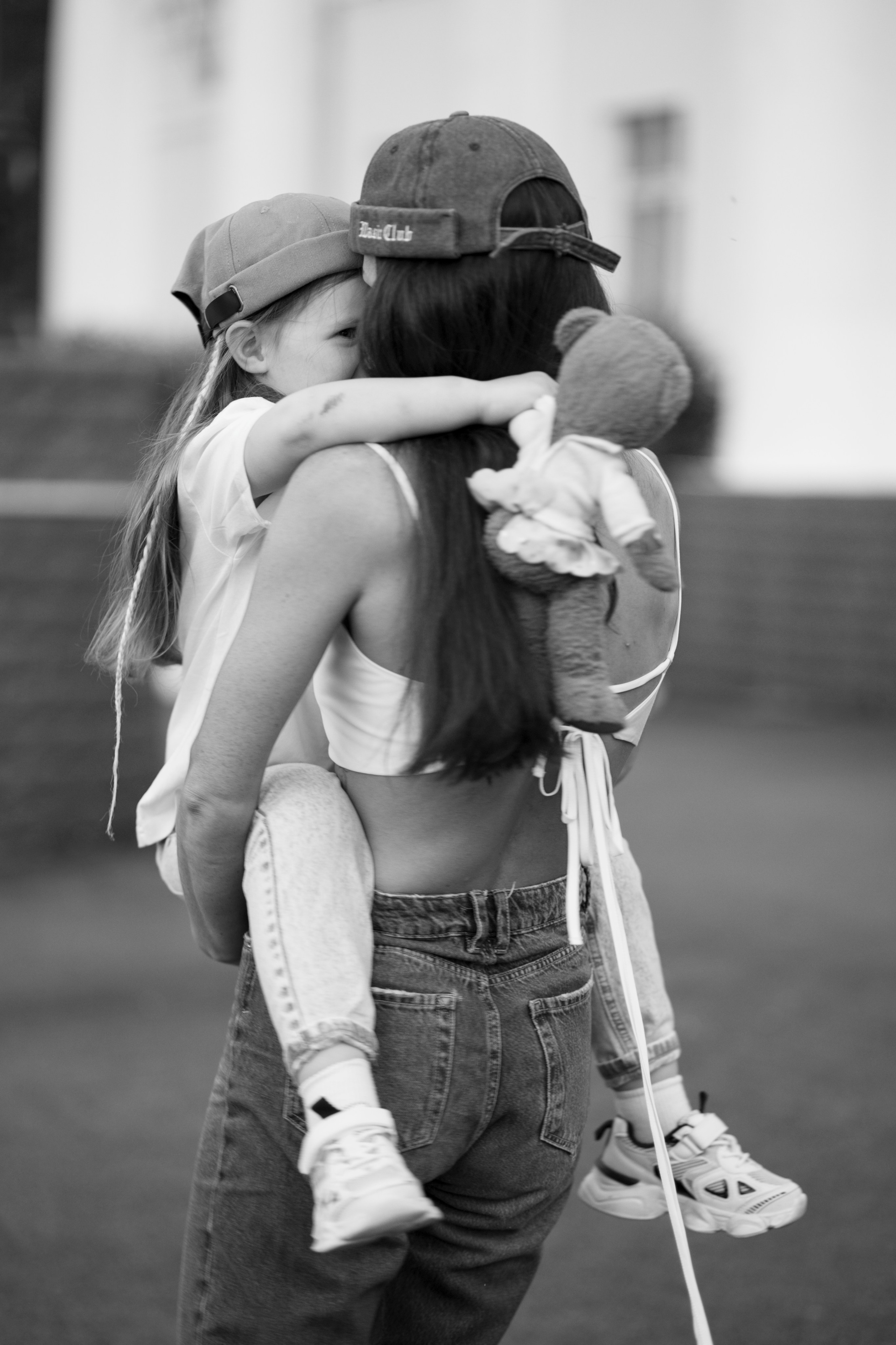 Прогулочная мама с дочкой. ПОРТРЕТНЫЙ ФОТОГРАФ АЛЁНА САВИНА