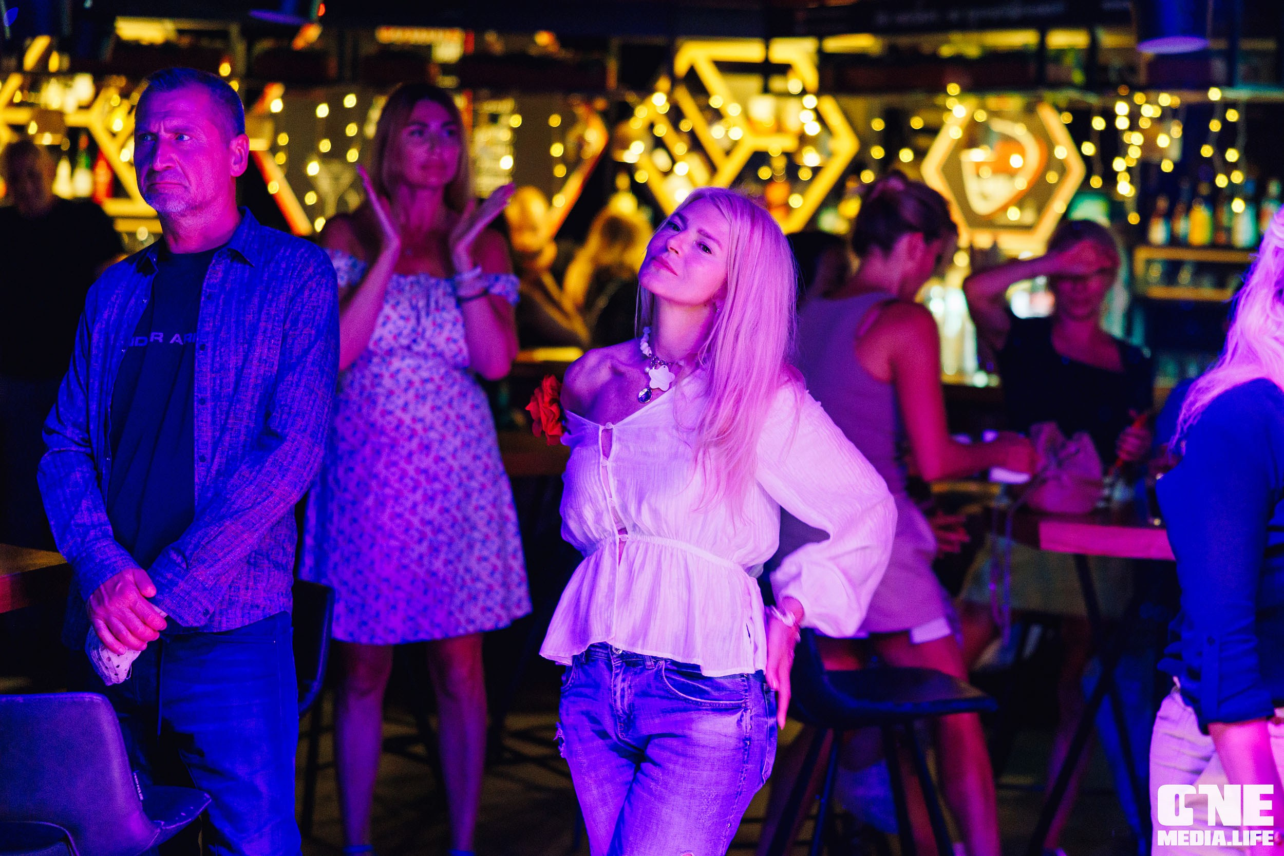 Фоторепортаж из бара Баррэ. One Media Life: фоторепортажи, фотоотчеты с мероприятий и заведений