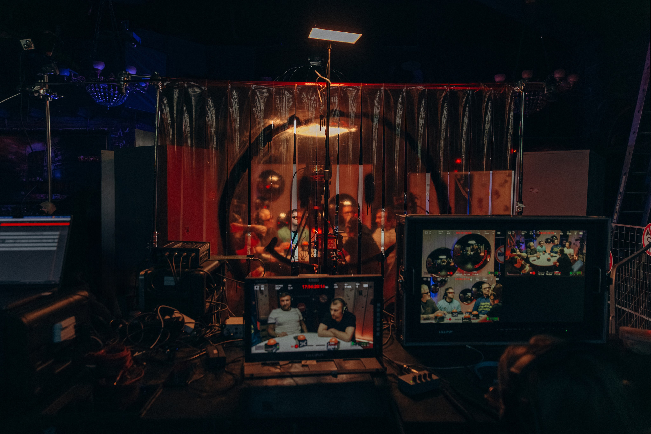 КЕНТЫ. Олег Левин — профессиональный концертный и бэкстейдж фотограф в Москве