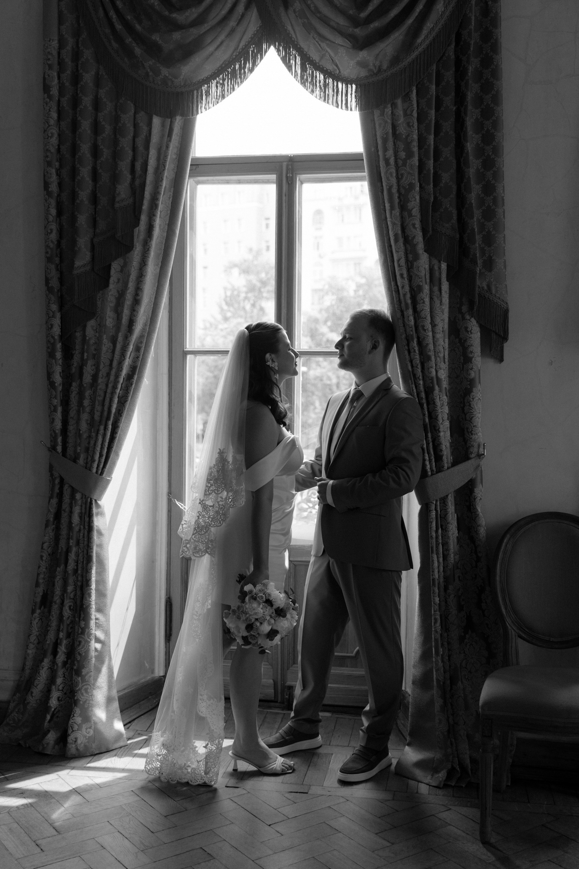 Марина и Артем — Пушкинская Библиотека. Фотограф Сергиев Посад Москва Хованская Екатерина