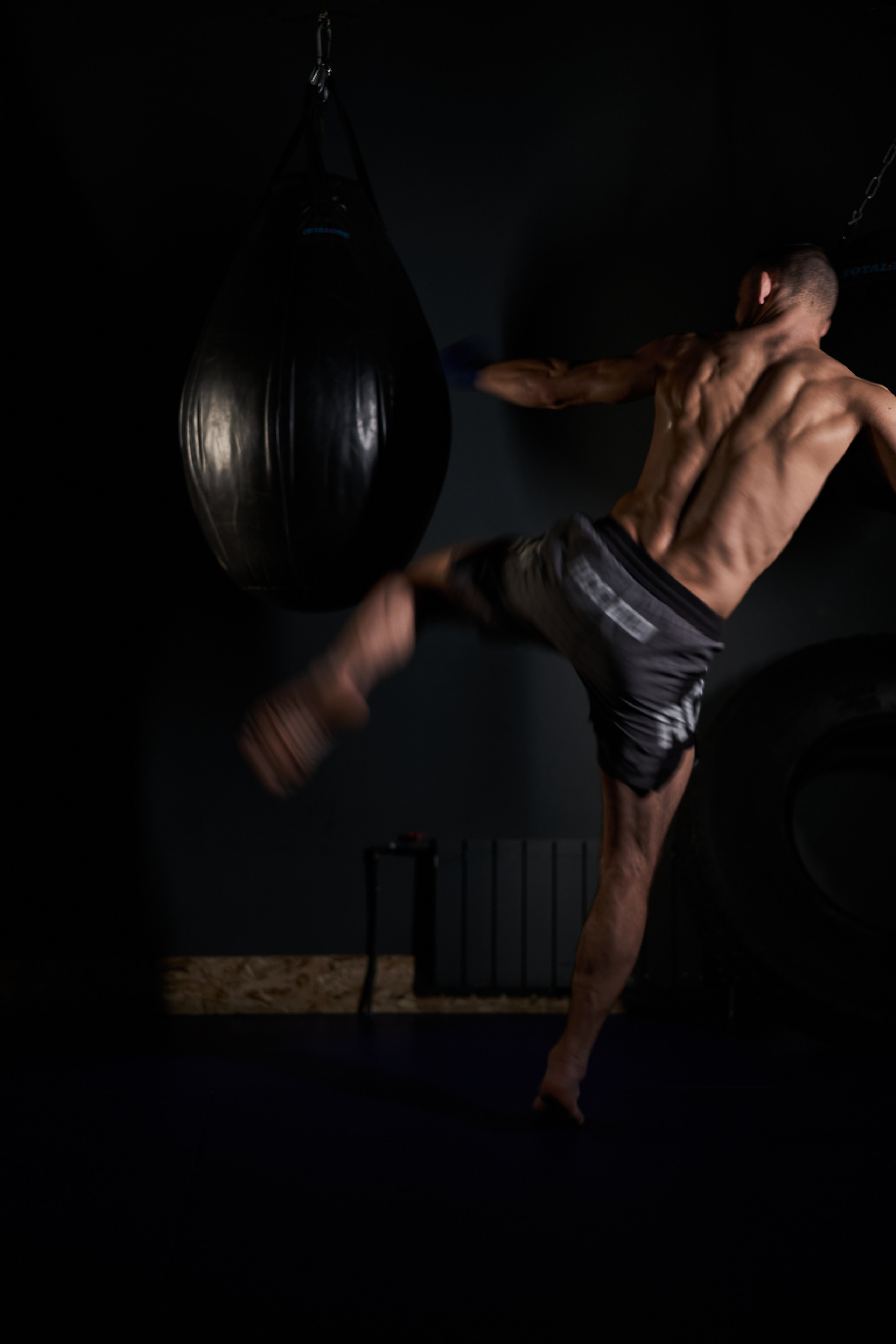 Мужская фотосессия Саночкин Александр. Фотограф Екатеринбург Кокшарова Александра