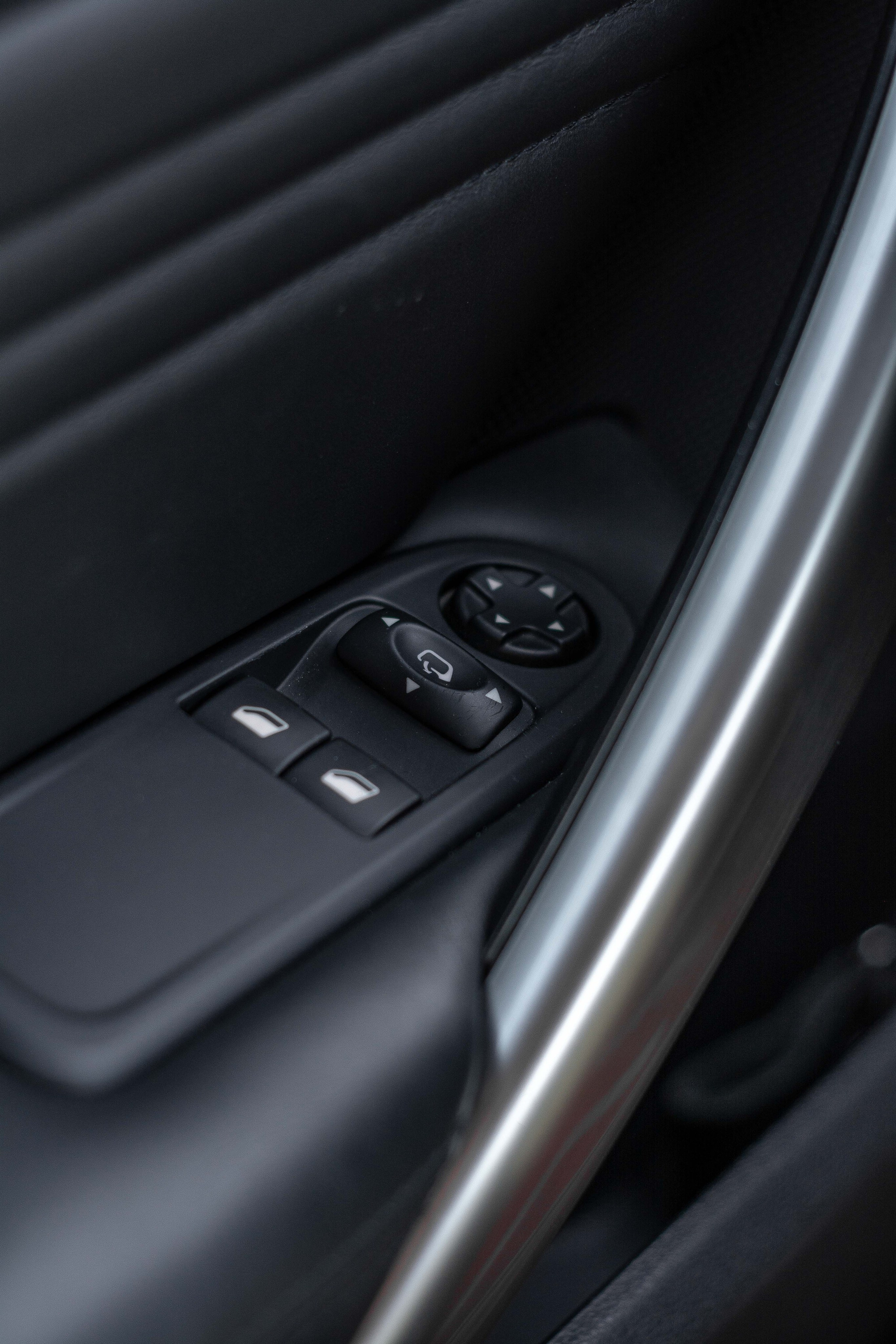 Peugeot ZRC. Автомобильный и интерьерный фотограф в Минске Александр Тагаев