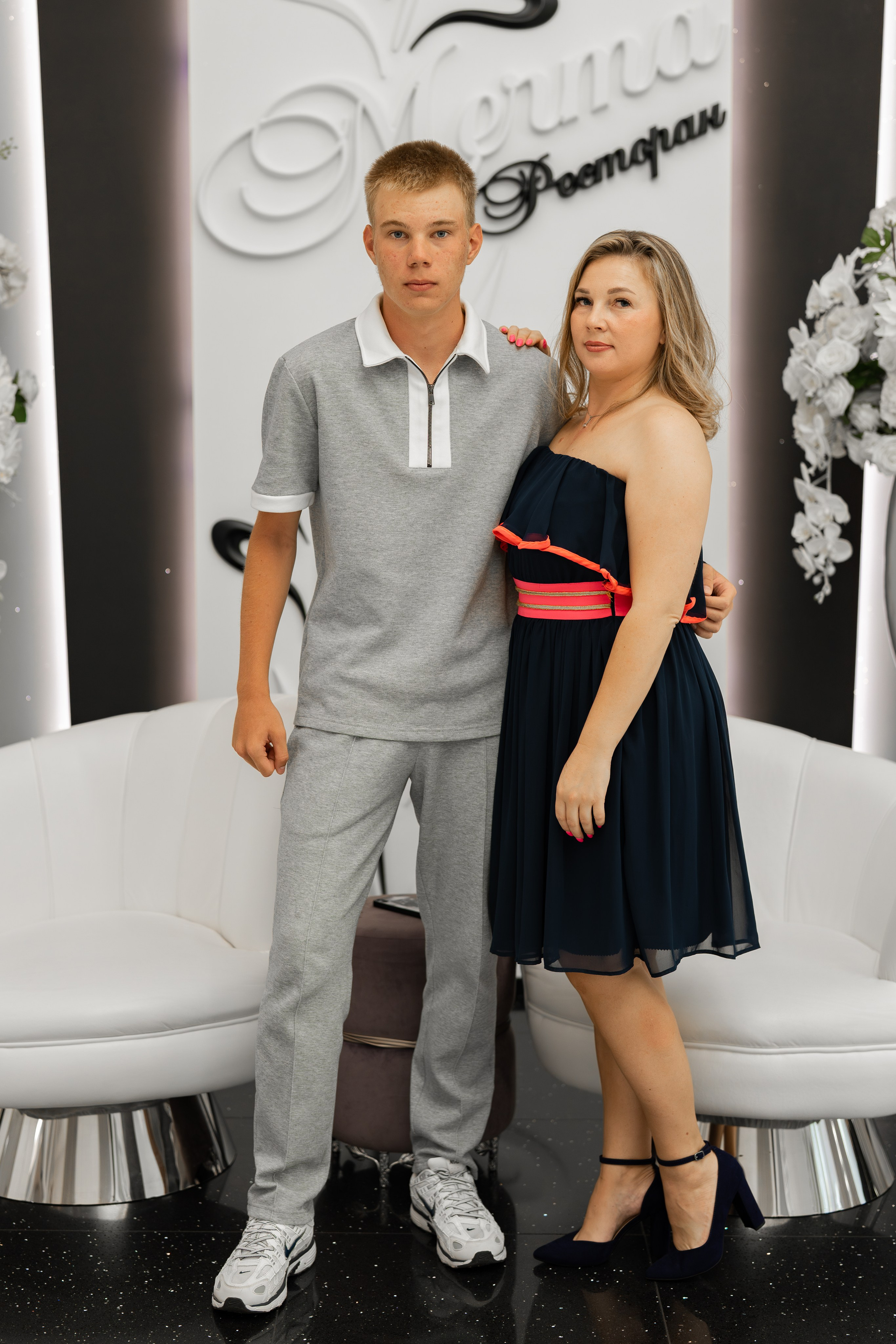 Школьный бал. Фотограф видеограф Геннадий Янбаев в Сочи, Краснодаре