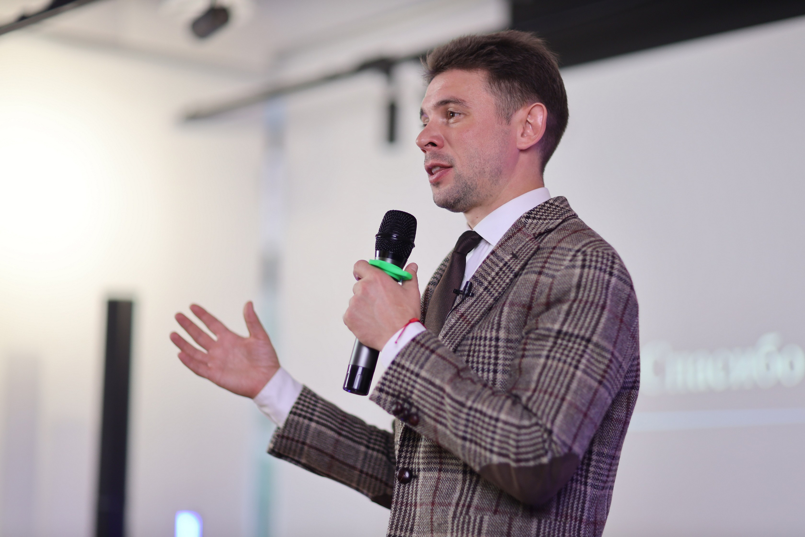 МастерМайнд 1.2. Съемка в студии под ваш запрос, студийные съемки, фотографии архитектурных объектов — Александр Евстигнеев — фотограф Москва