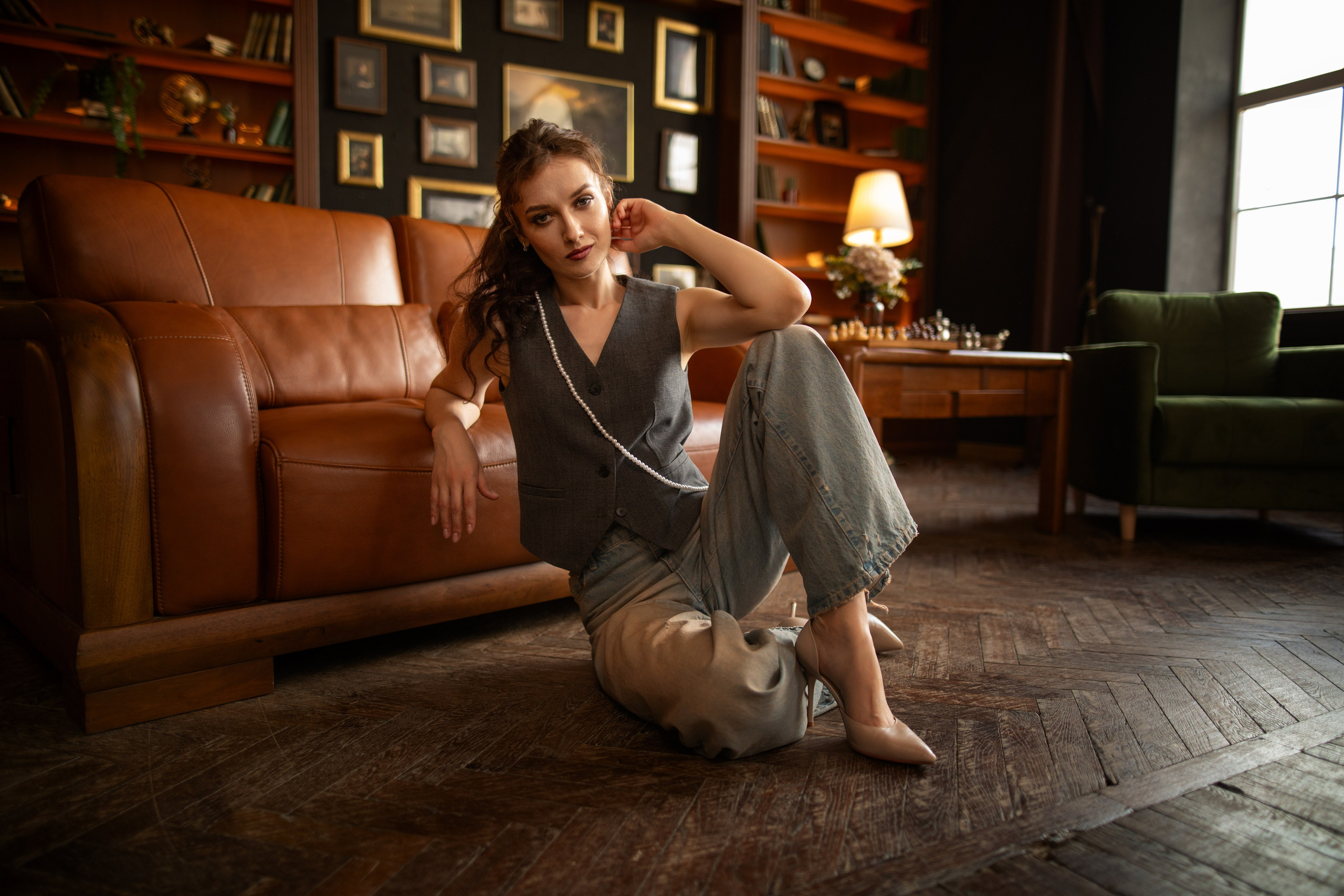 Фотосет с Анастасией в интерьере в формате «Я красивая». Дмитрий Шульгин, портретный фотограф в Воронеже