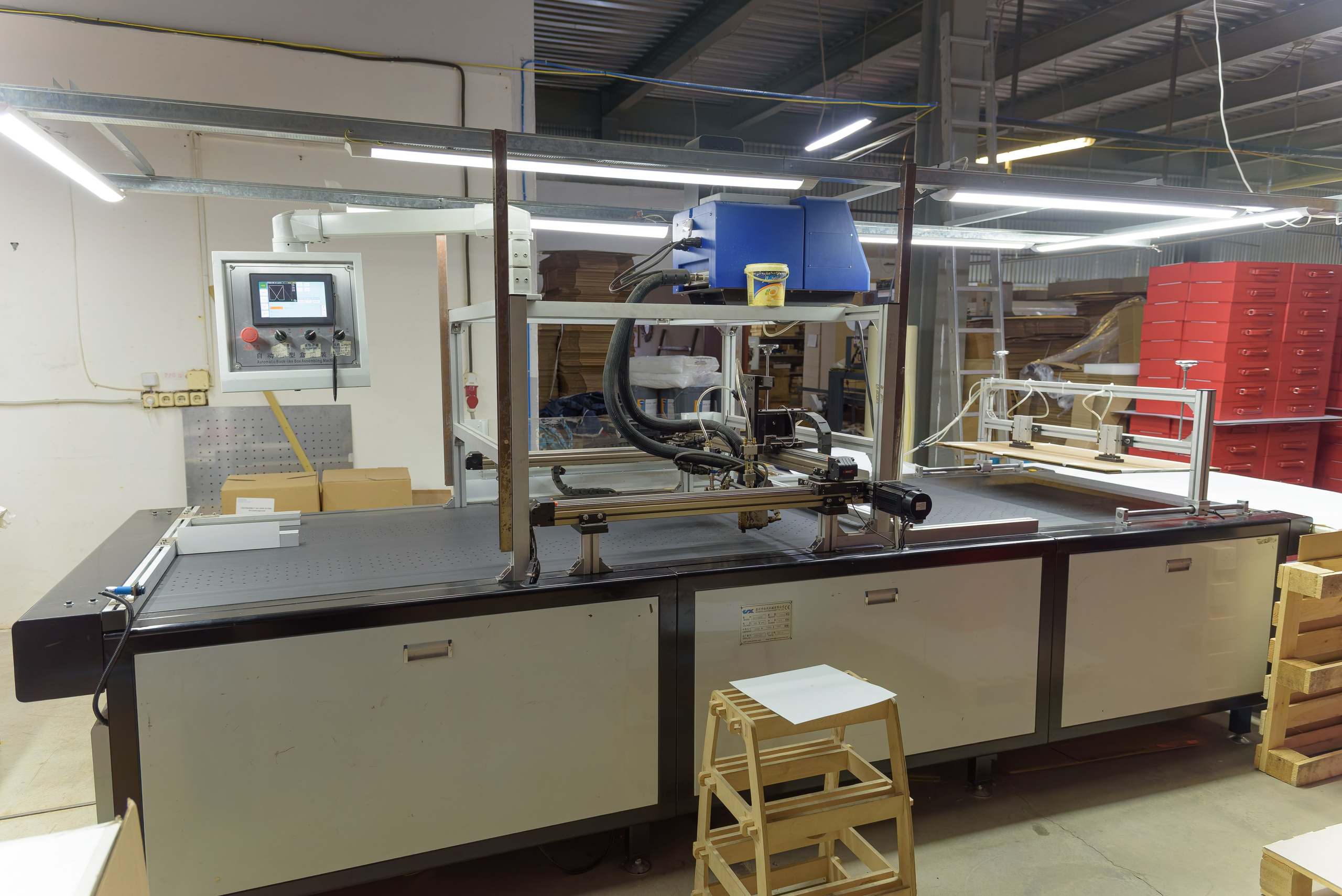 Производственные цеха компании «Маркетри». Fotolux