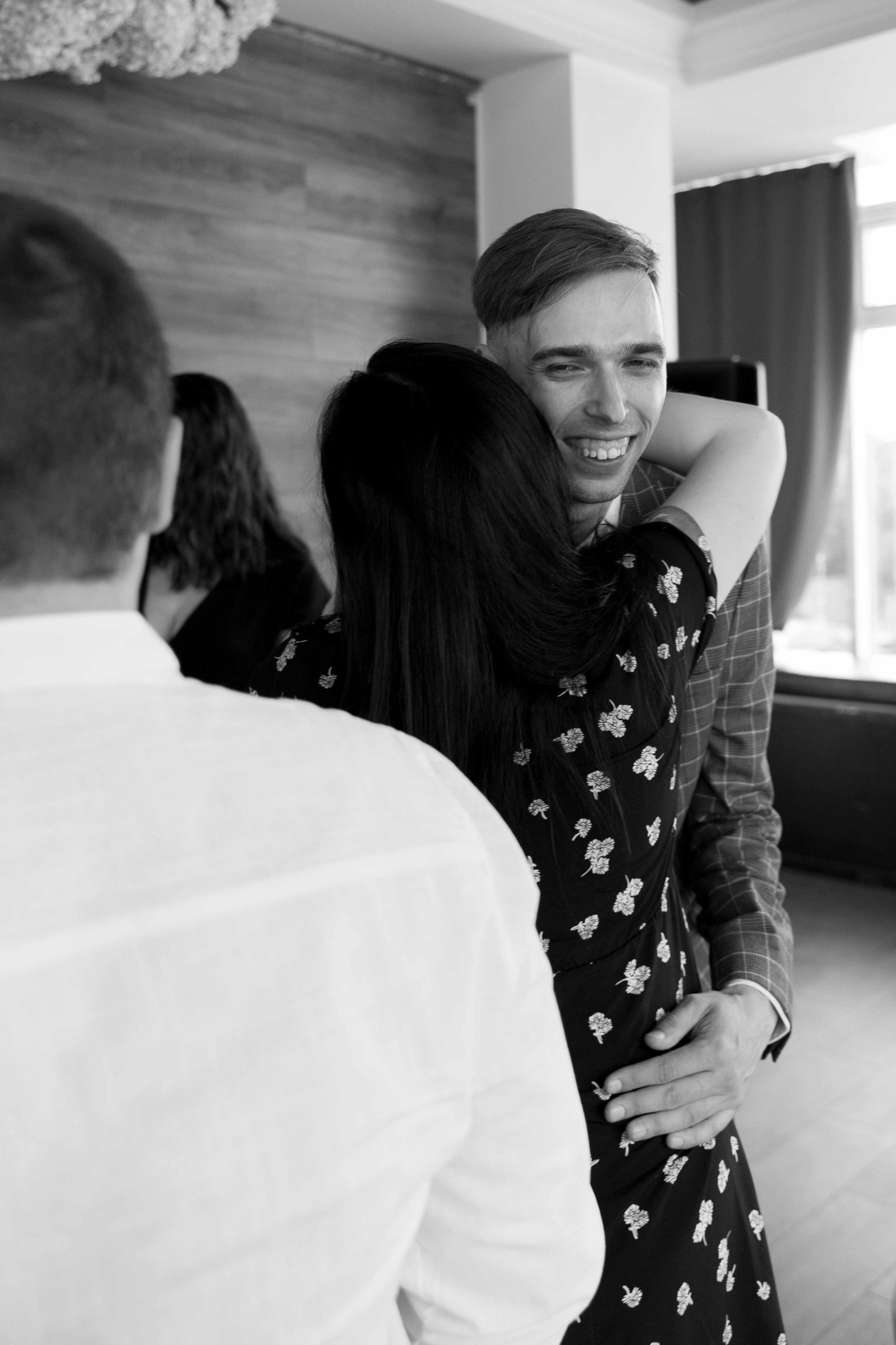 Свадебная фотосессия в ресторане Веранда, Краснодар. Свадебный фотограф и видеограф Краснодар, Ростов, Сочи, Новороссийск