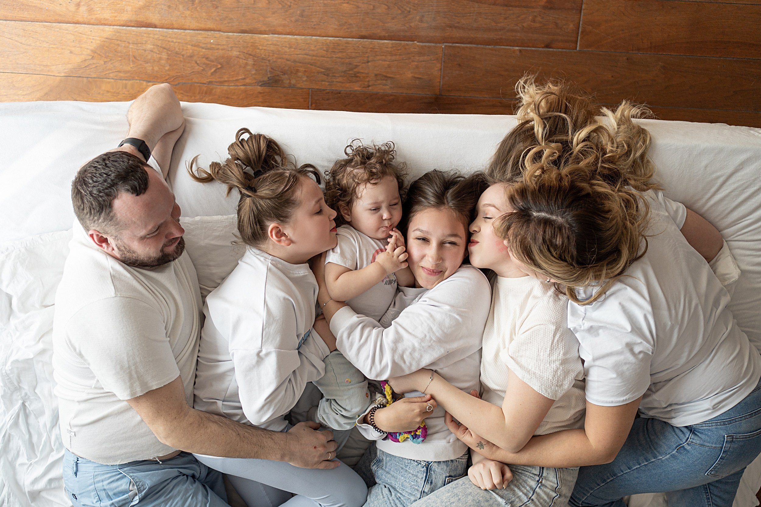 Четыре доченьки. Главная