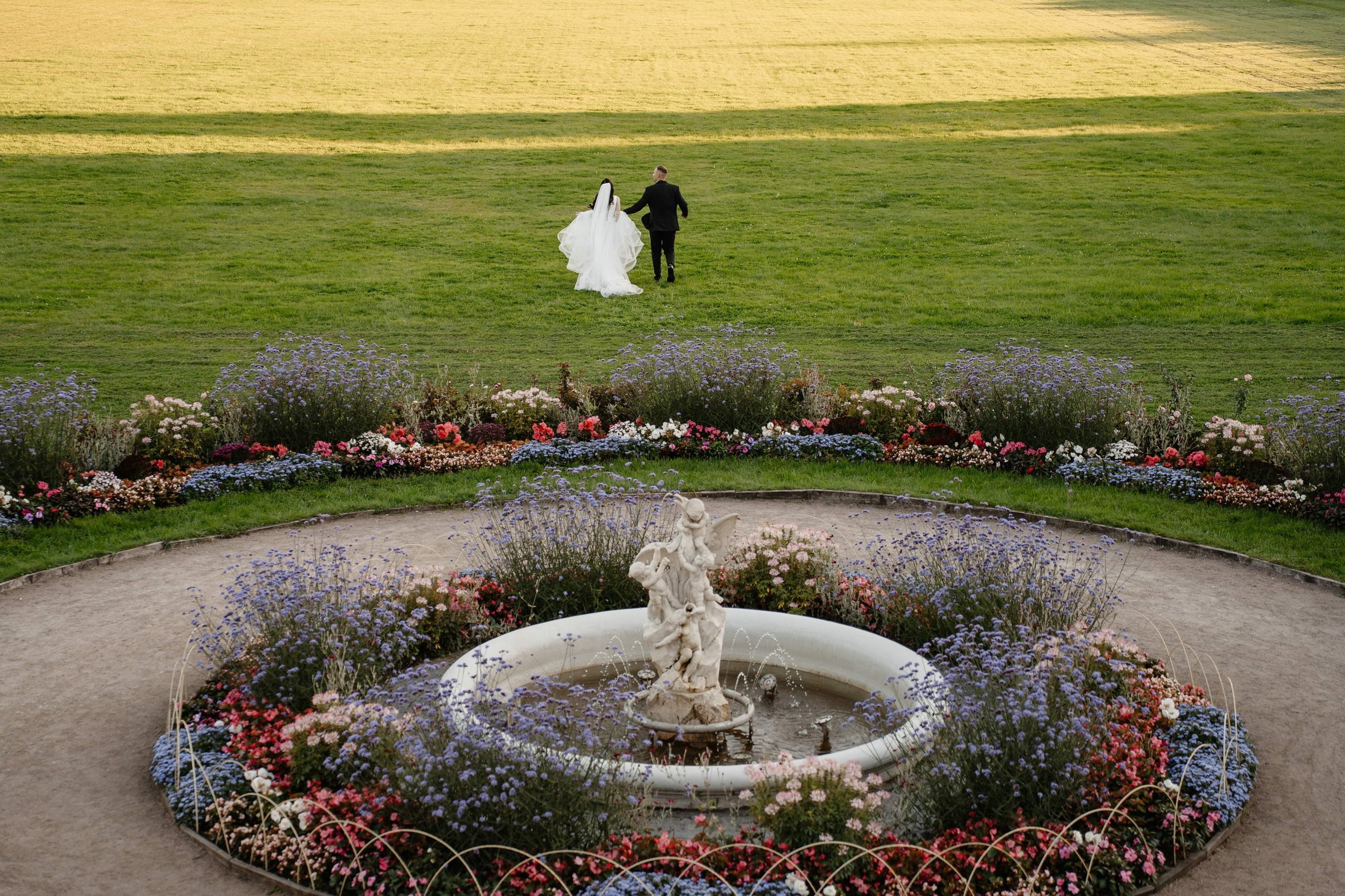 Свадьба в усадьбе Архангельское. Свадебный и семейный фотограф в Москве Светлана Зоткина