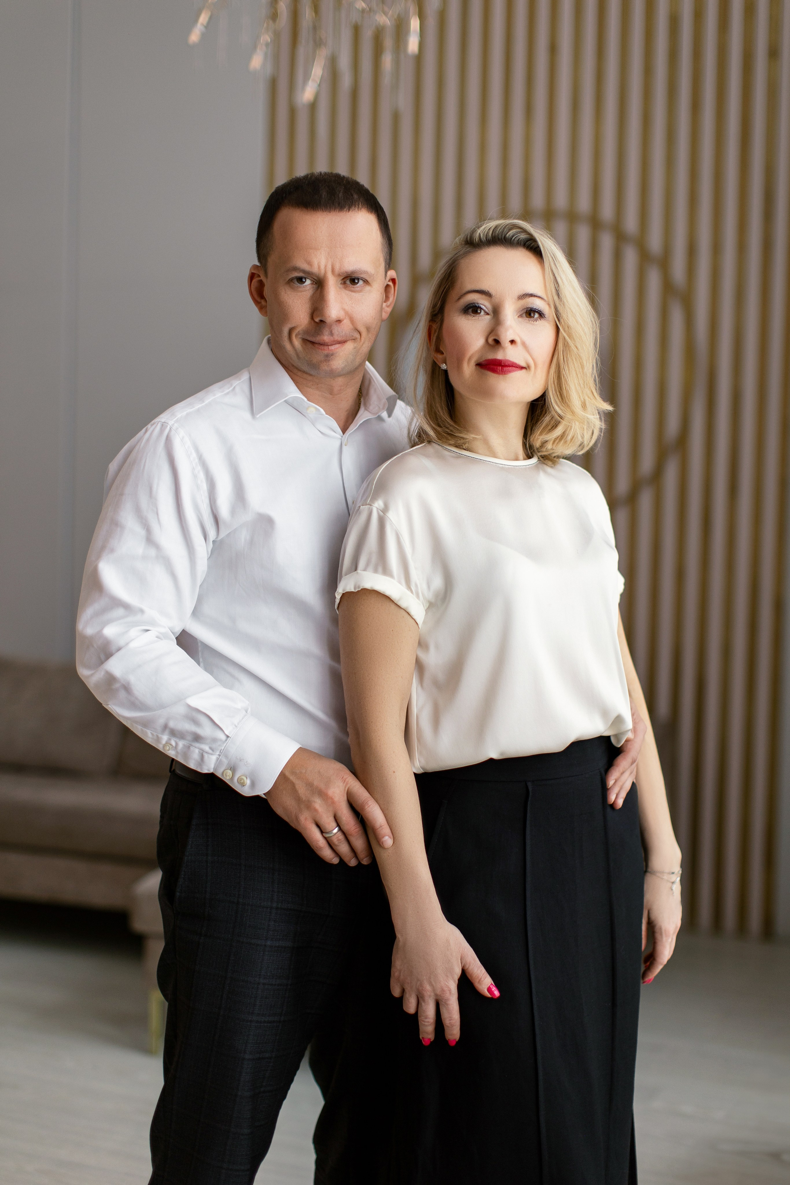 Семейная в интерьерной студии. Фотограф новорожденных, семейный фотограф в Санкт-Петербурге