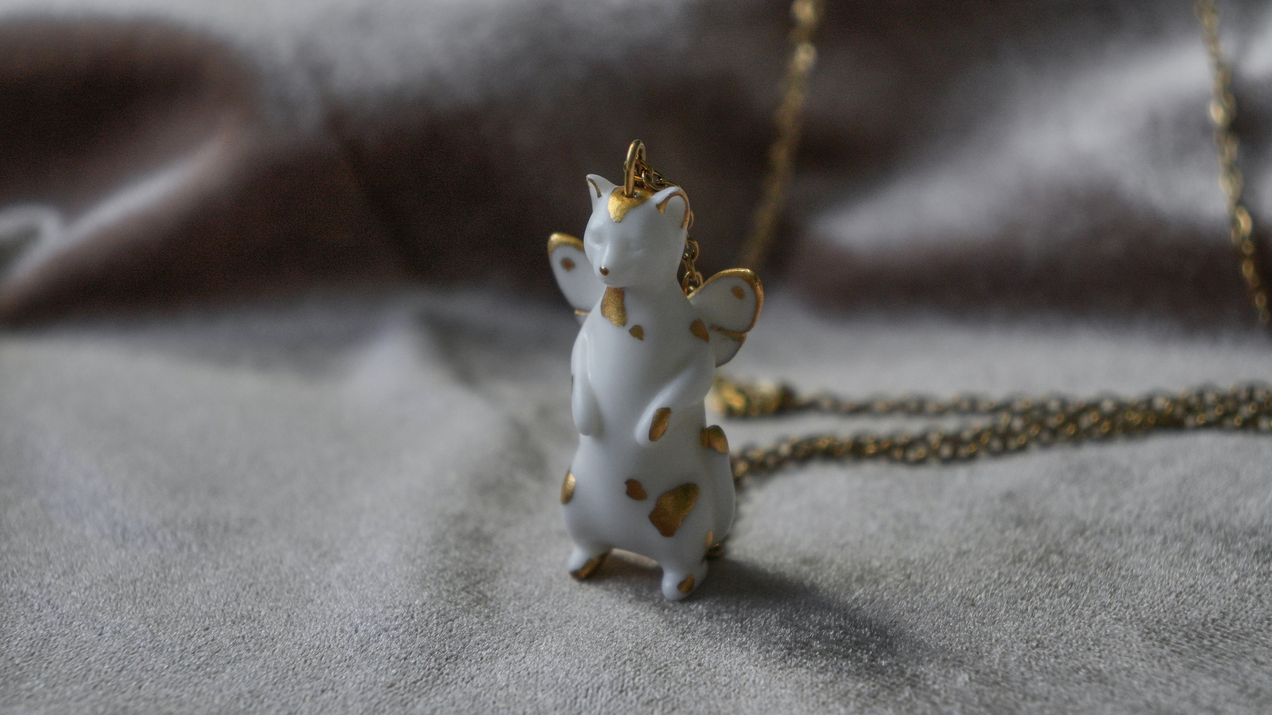 Кот с крыльями 2 вариант 9 000 руб. Авторские Шарнирные куклы и украшения из фарфора Алексаны Лавринчук