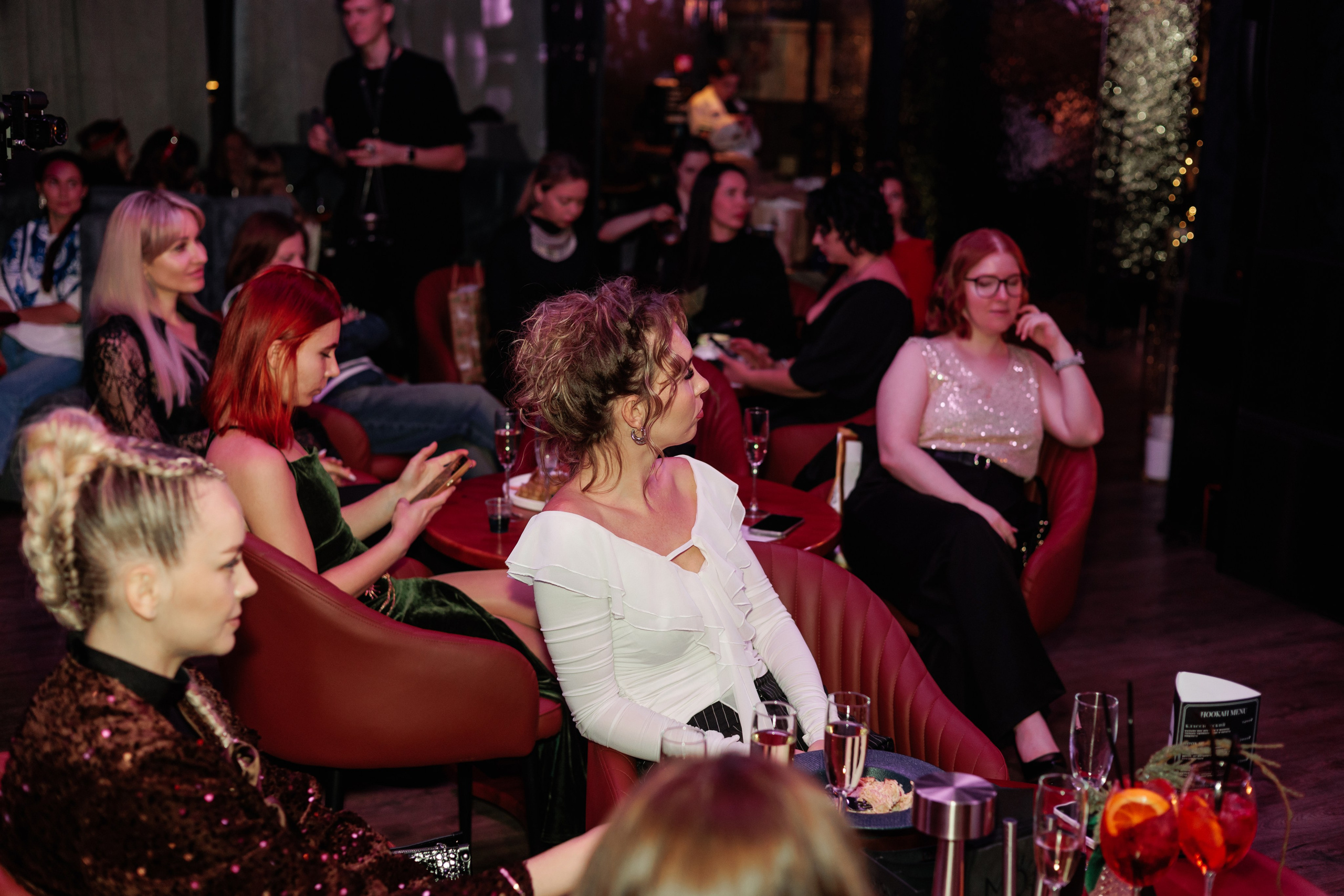 Репортаж Mona. Фотограф Саратов Анастасия