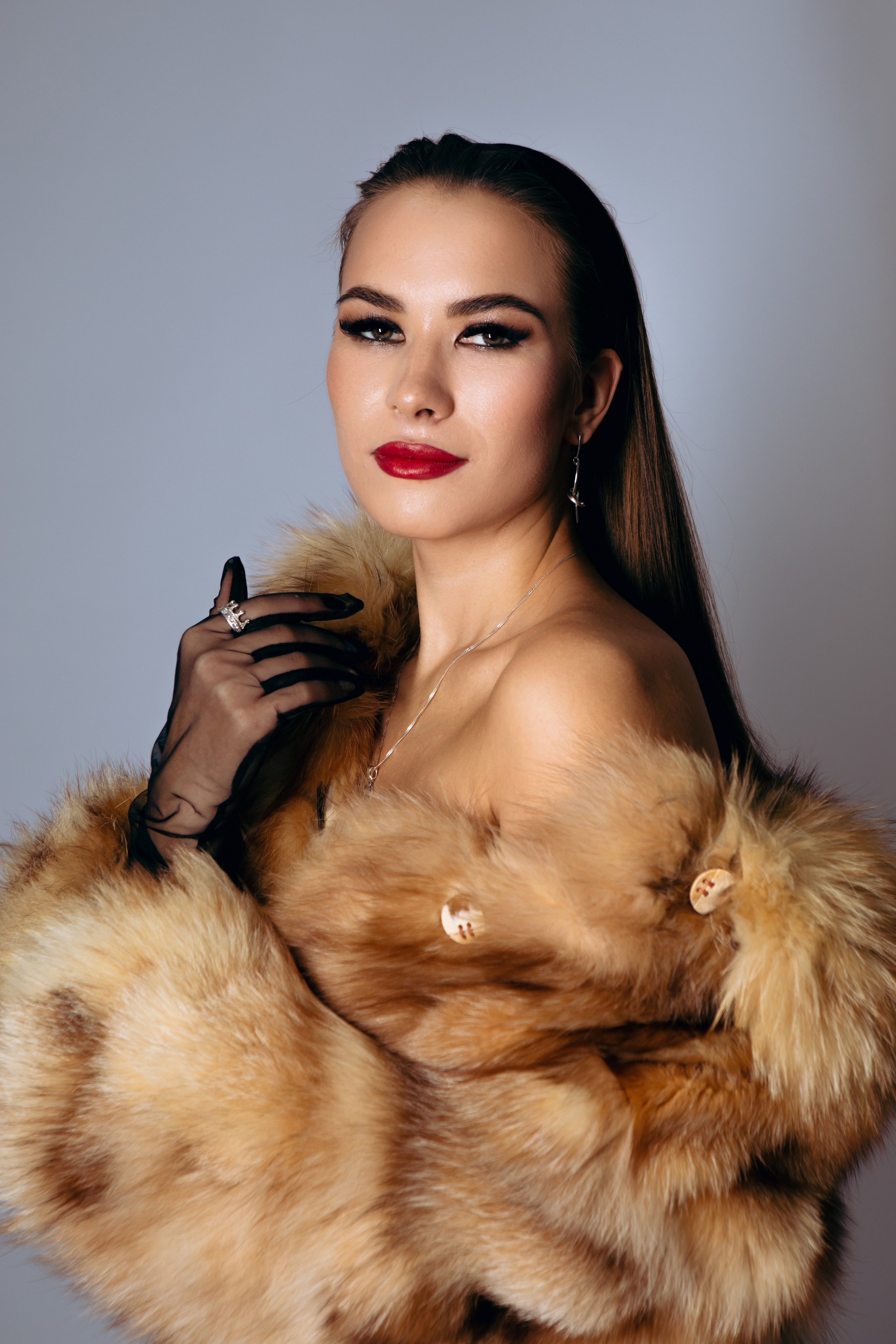 Новогодняя фотосессия в шубе. Портретный фотограф в Иванове Ольга Гуральник