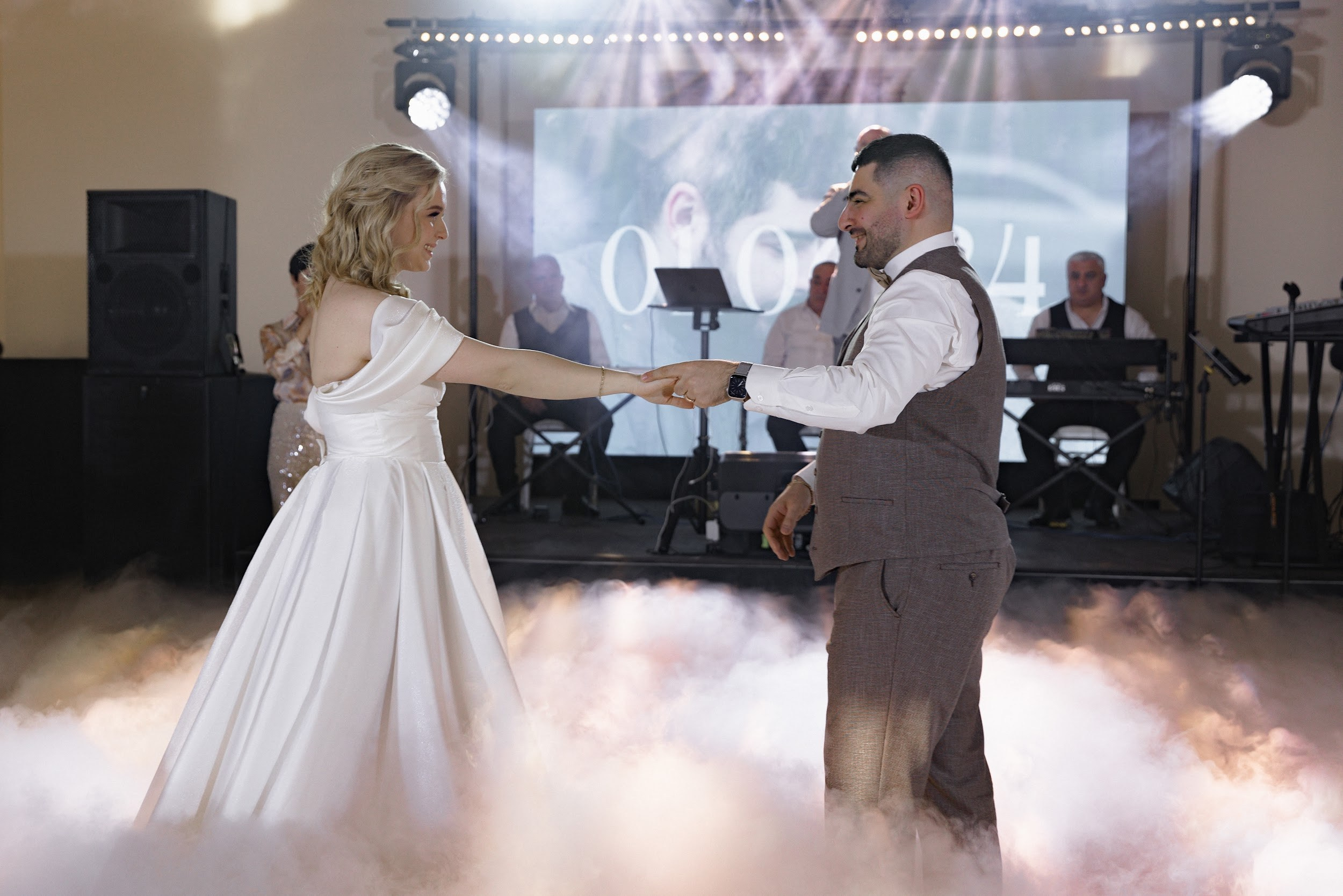 01.06 Вера и Гор. Свадебный организатор Екатеринбург