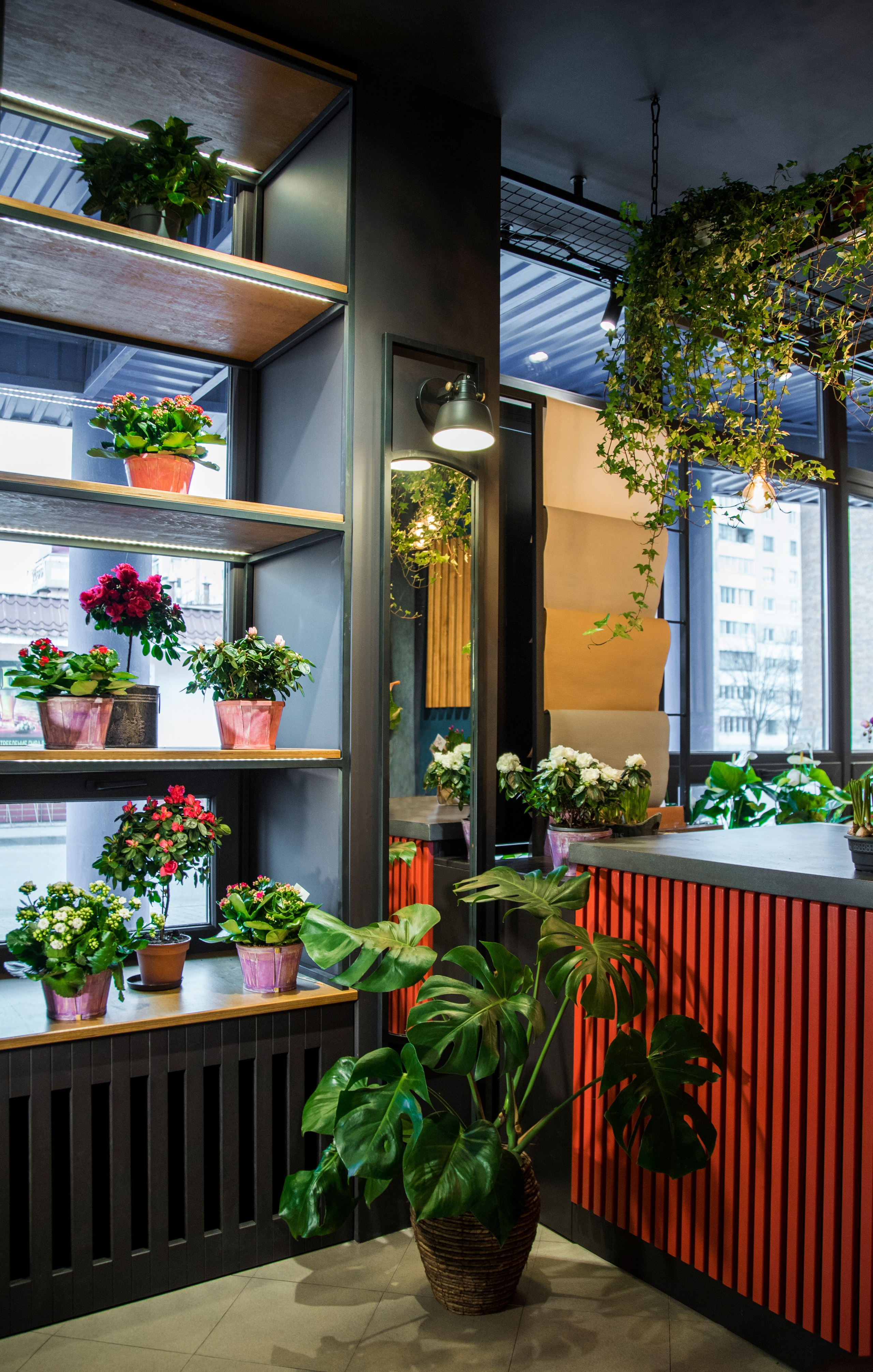 Цветочный магазин. MIRRO STUDIO Дизайн интерьера и реализация под ключ Варшава