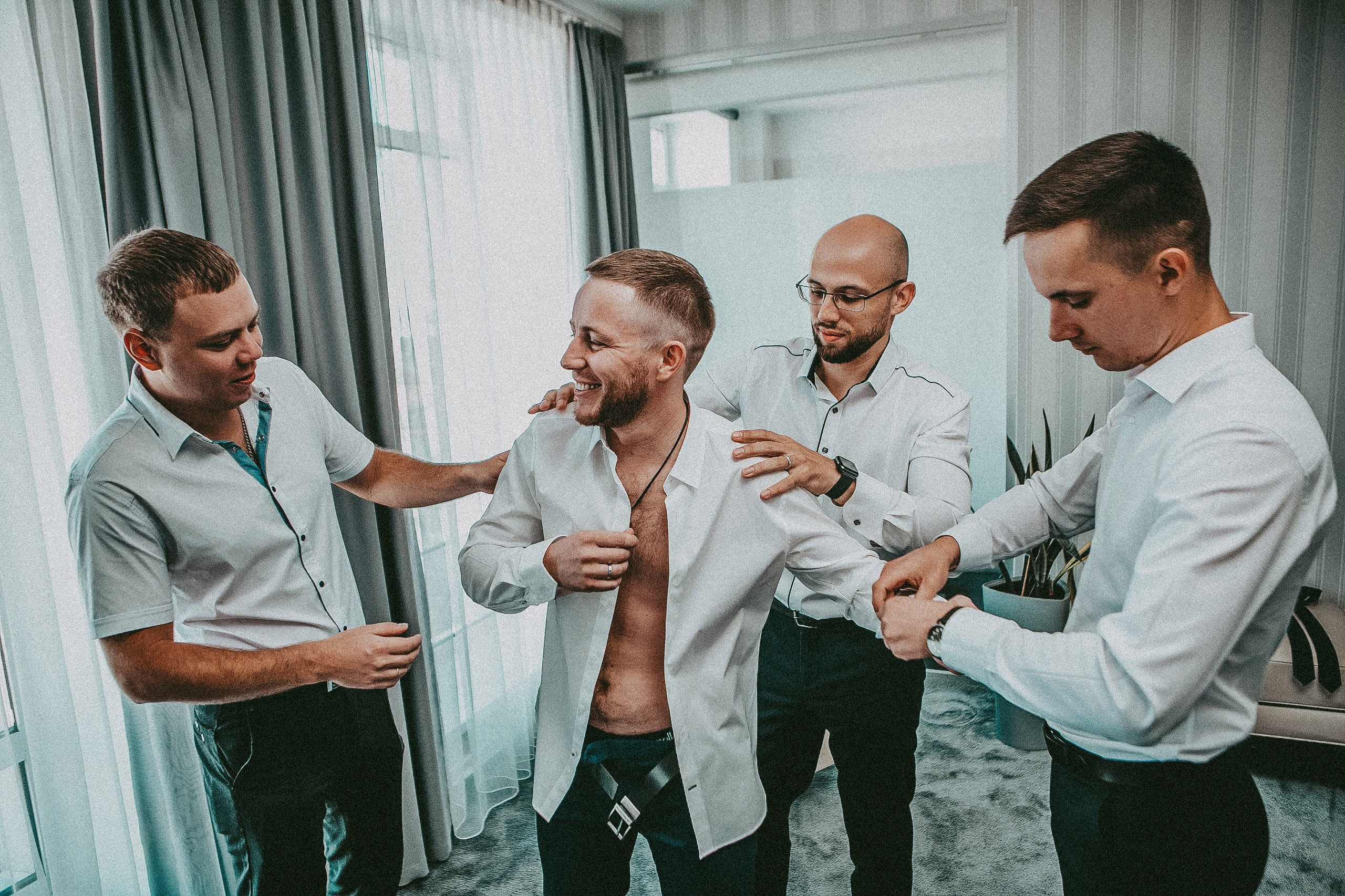 Свадебная фотосессия в отеле. Фотограф в городе Самара Александр Гераськин